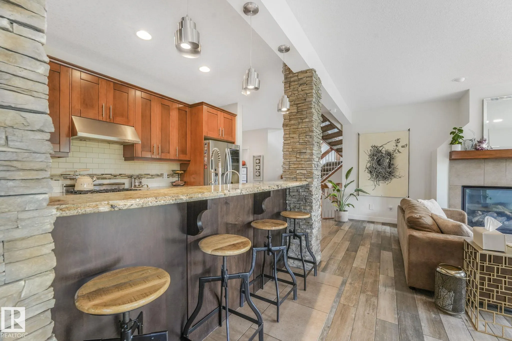 2441 BOWEN Wynd