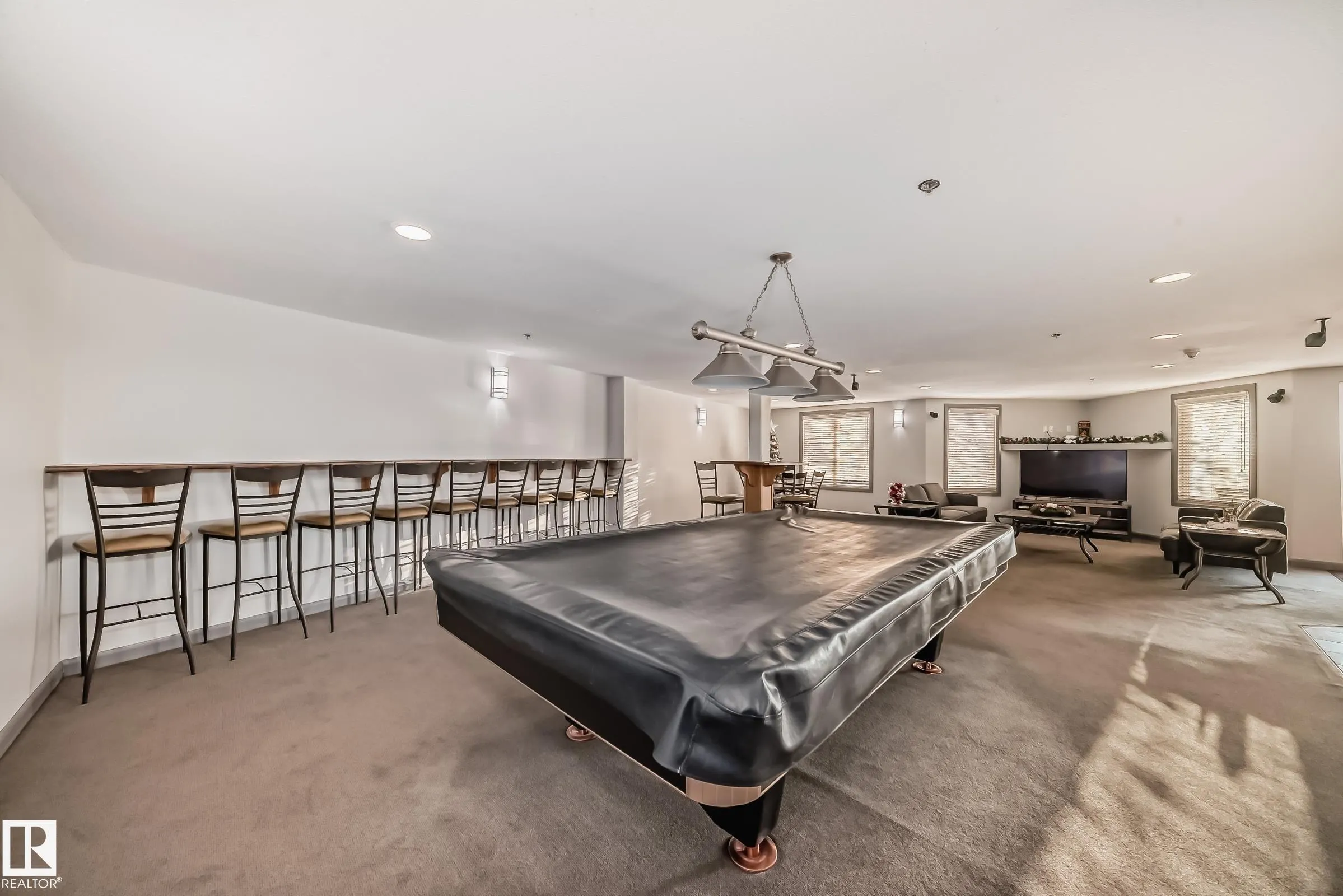 530 HOOKE Road