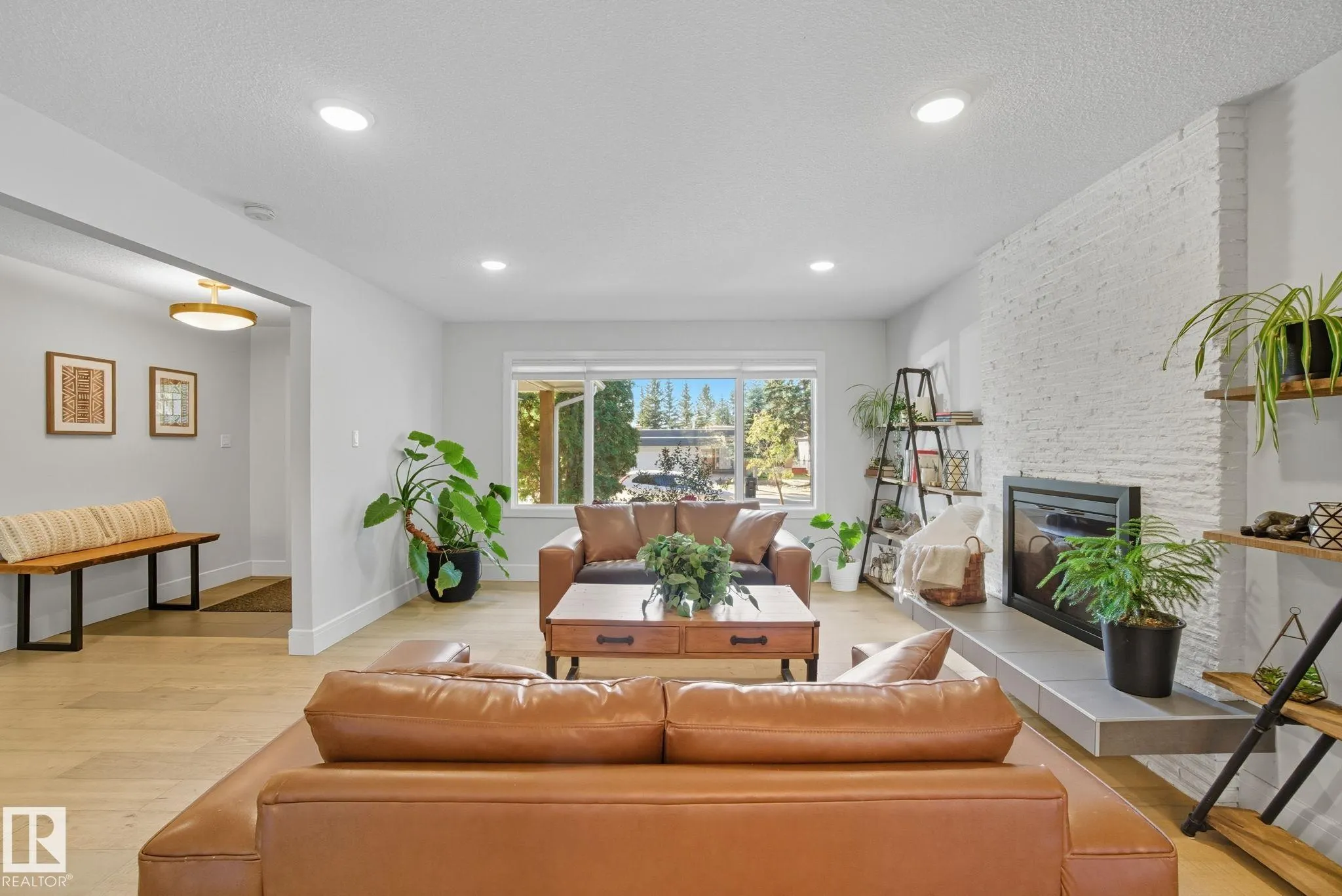 12436 LANSDOWNE Drive