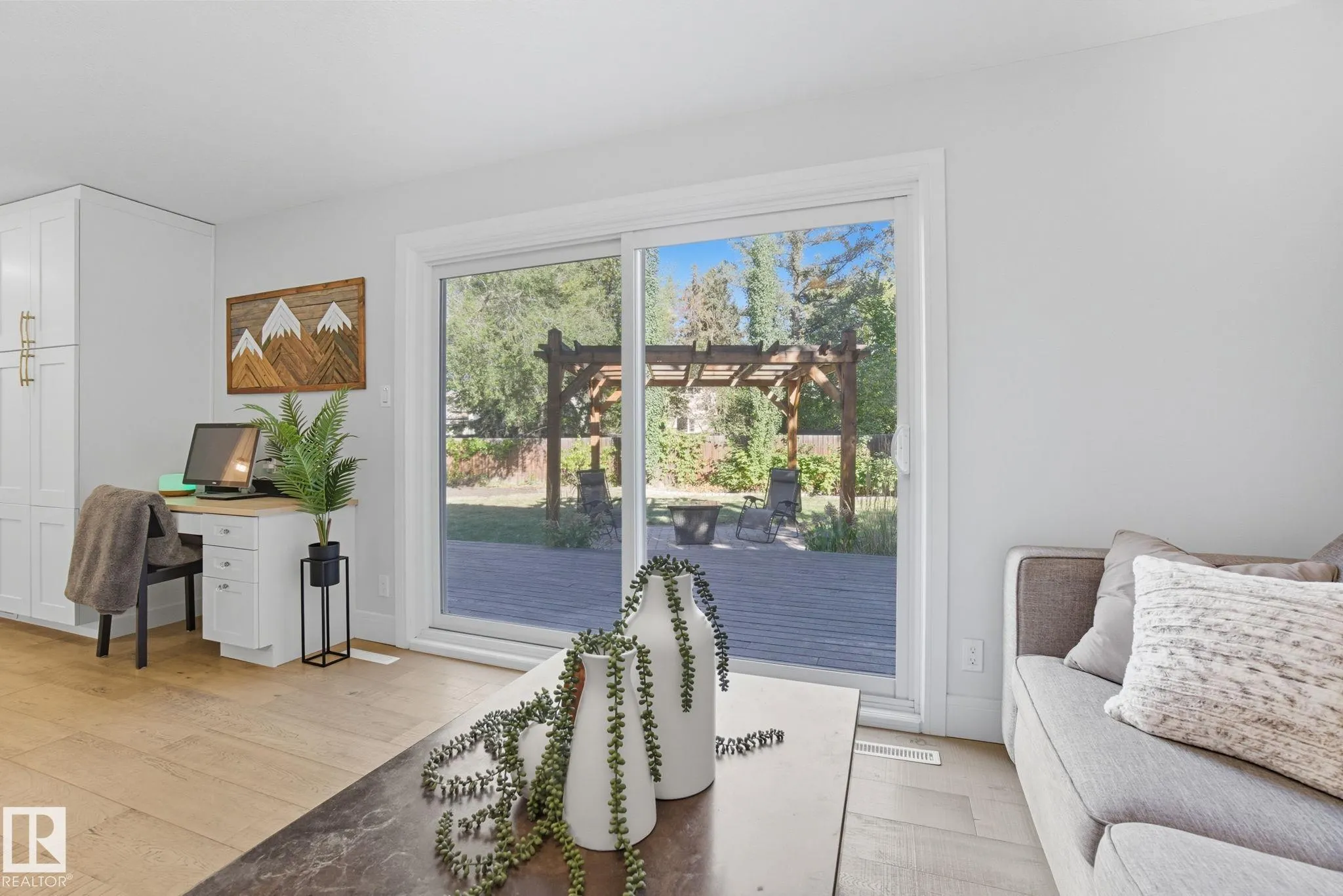 12436 LANSDOWNE Drive