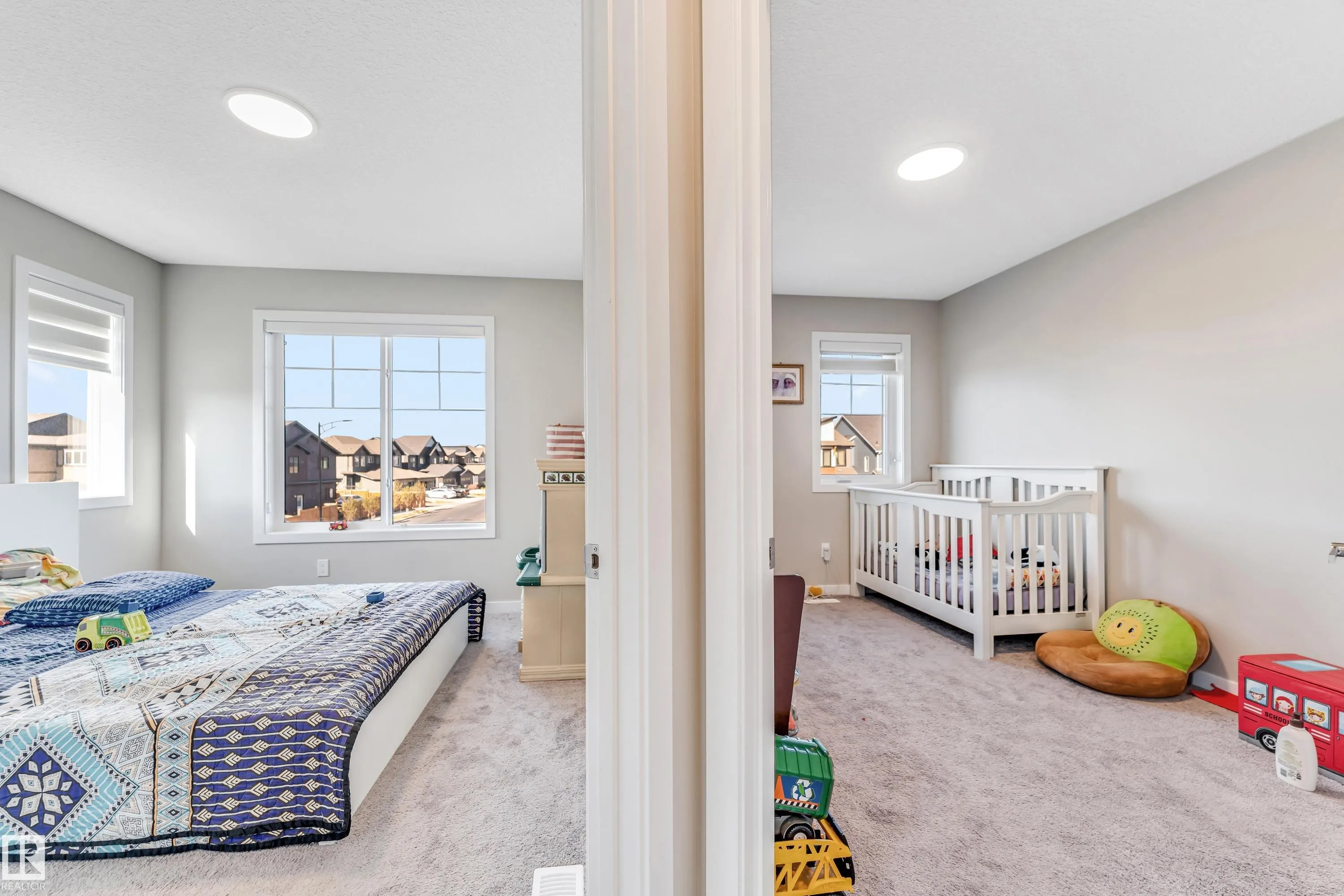 232 ORCHARDS Boulevard