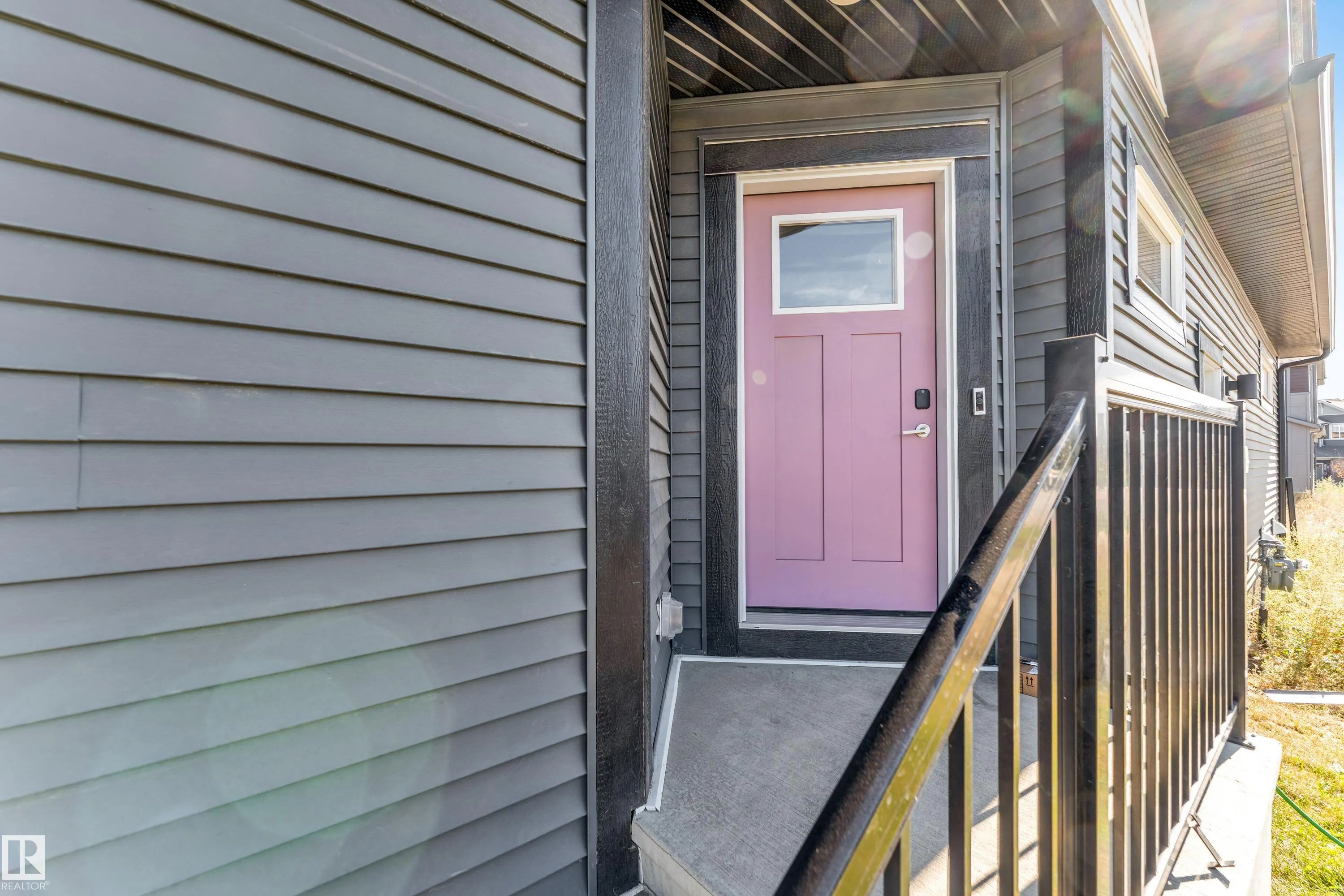 232 ORCHARDS Boulevard