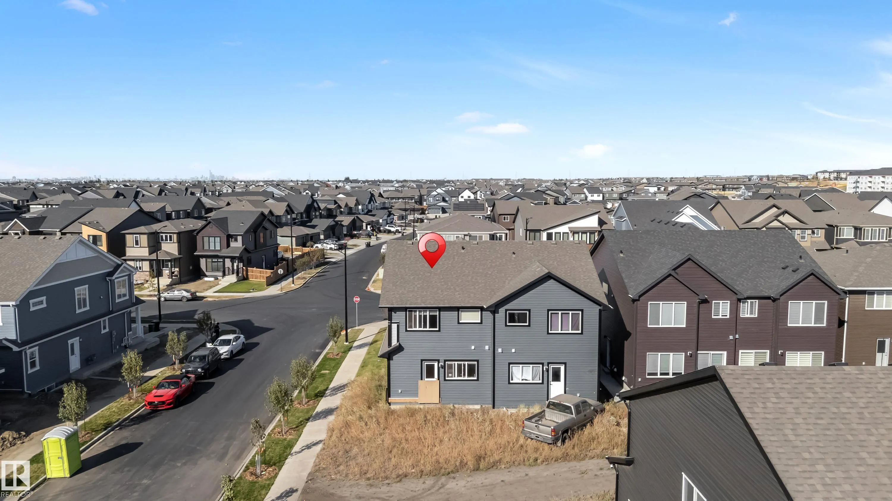 232 ORCHARDS Boulevard