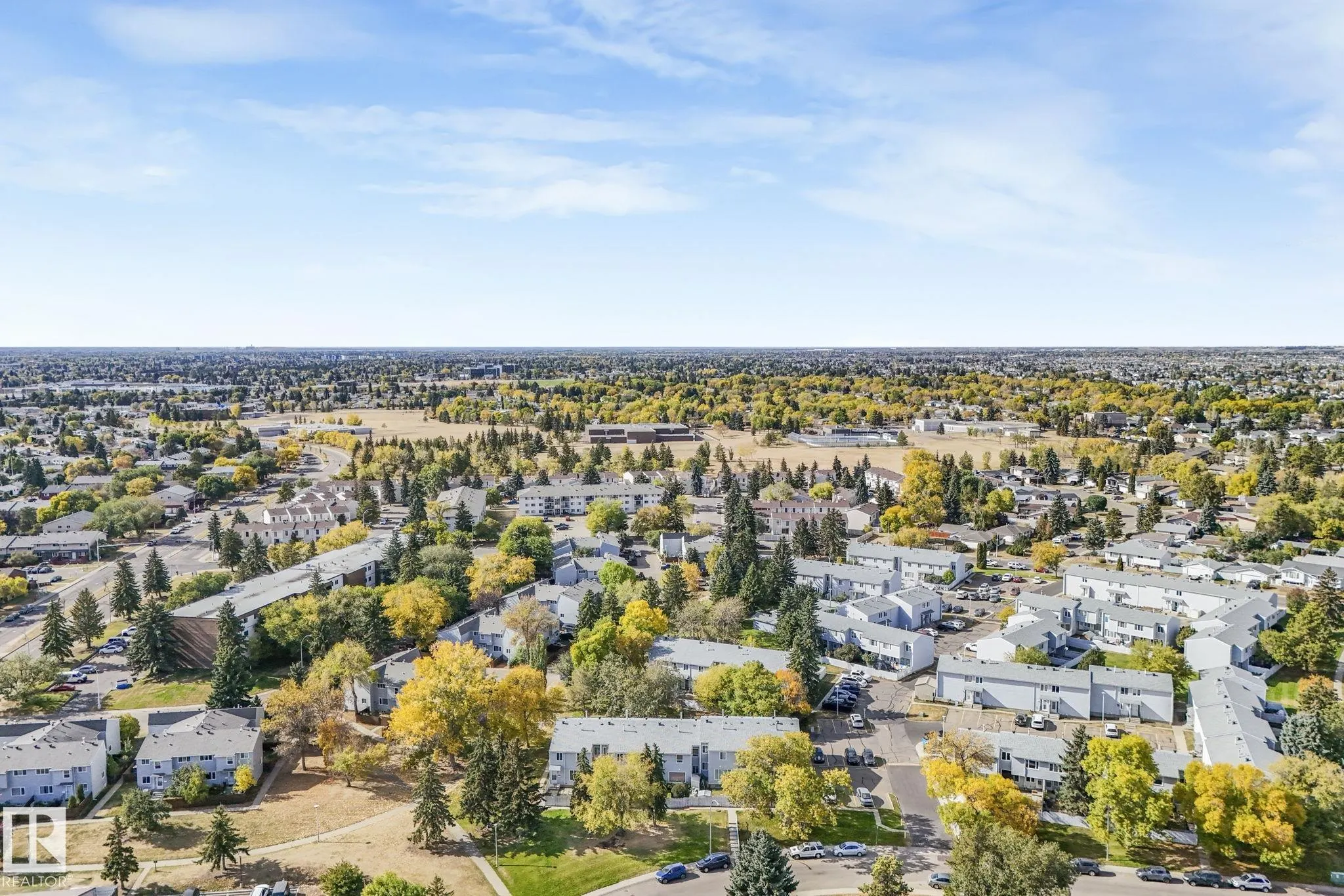 5 AMBERLY Court