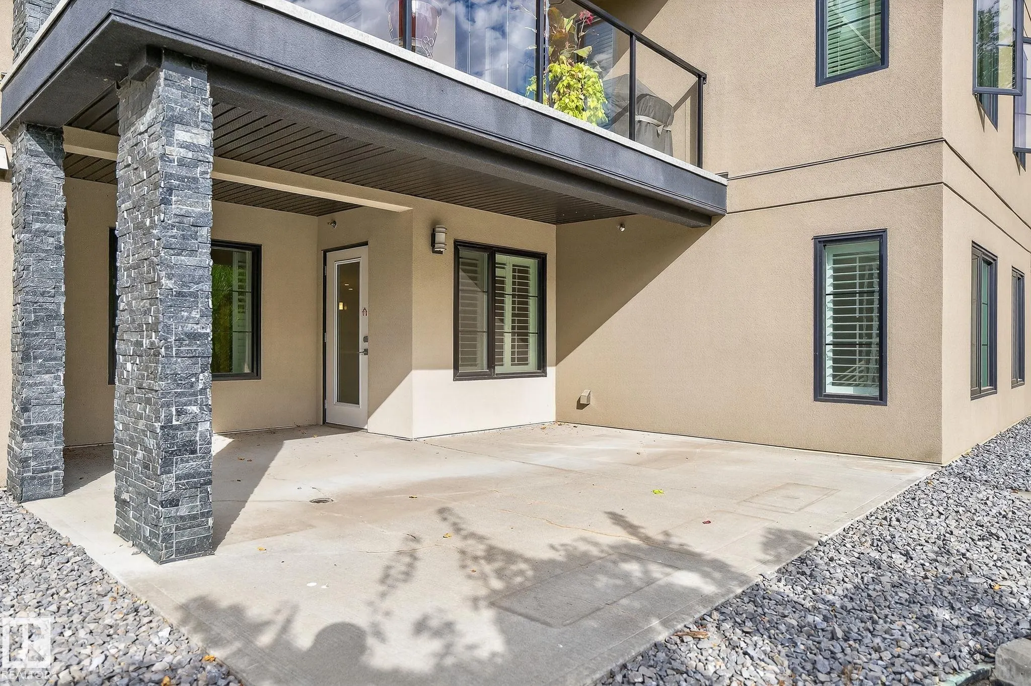 5029 EDGEMONT Boulevard