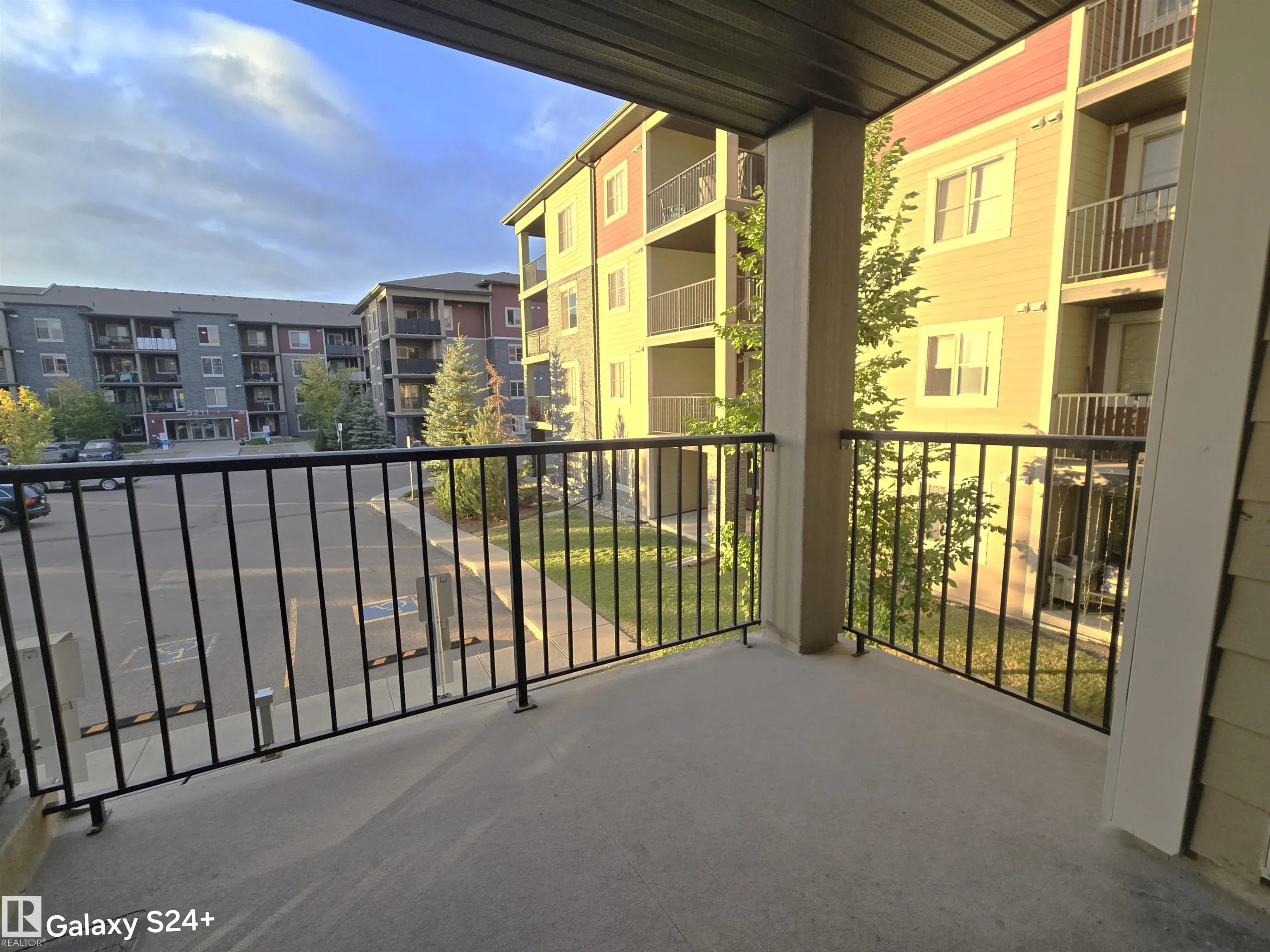 3207 JAMES MOWATT Trail