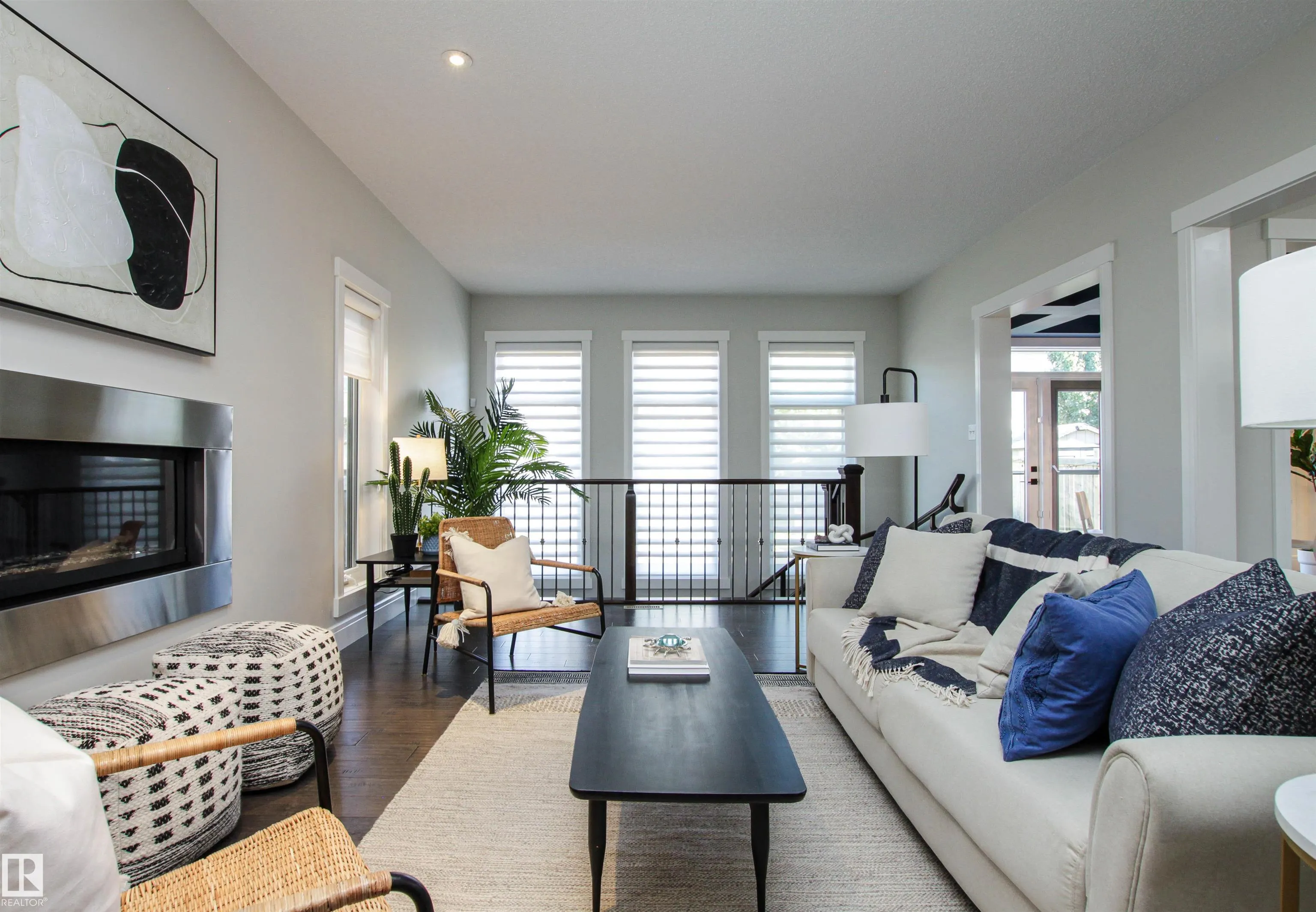 181 SANDALWOOD Crescent