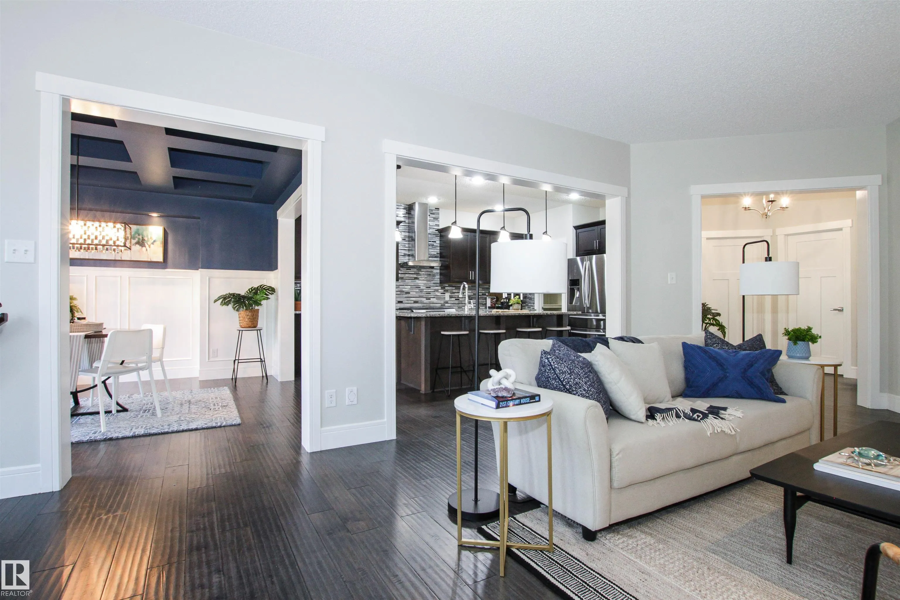 181 SANDALWOOD Crescent
