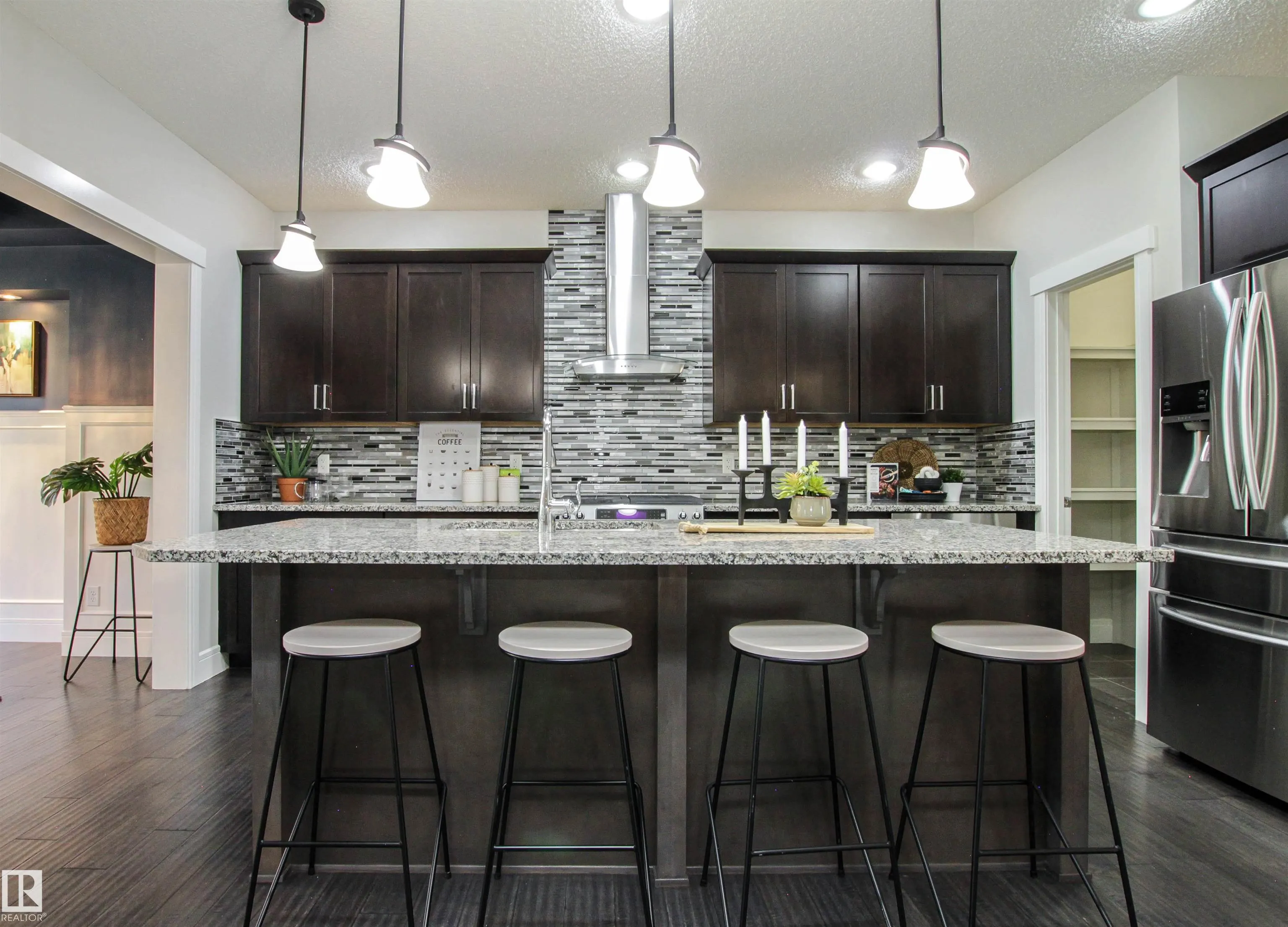 181 SANDALWOOD Crescent