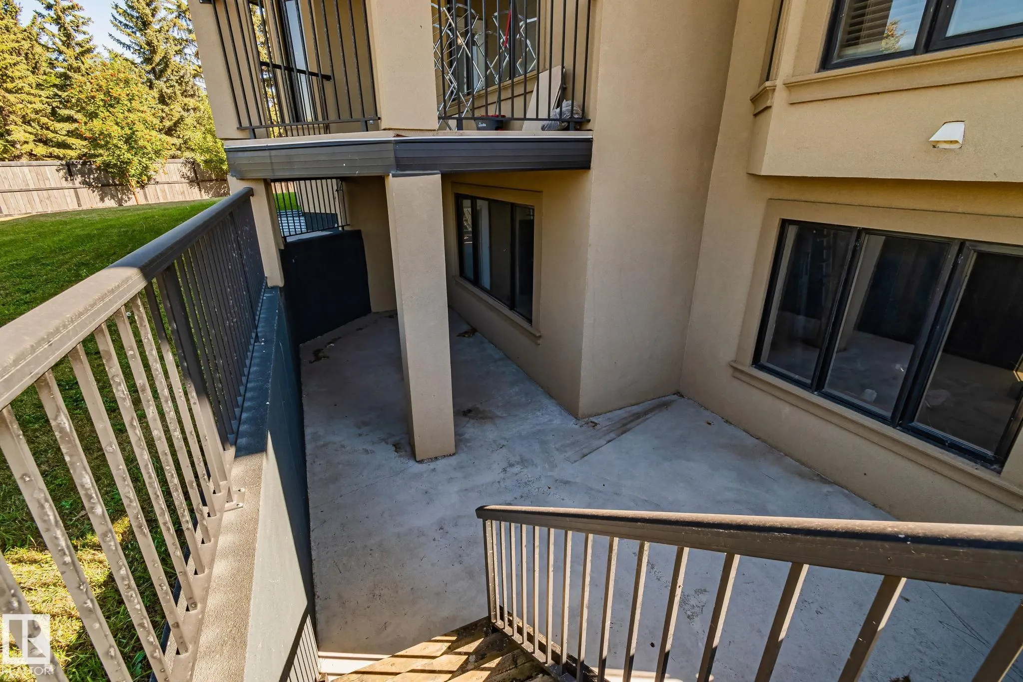 52327 RGE ROAD 233