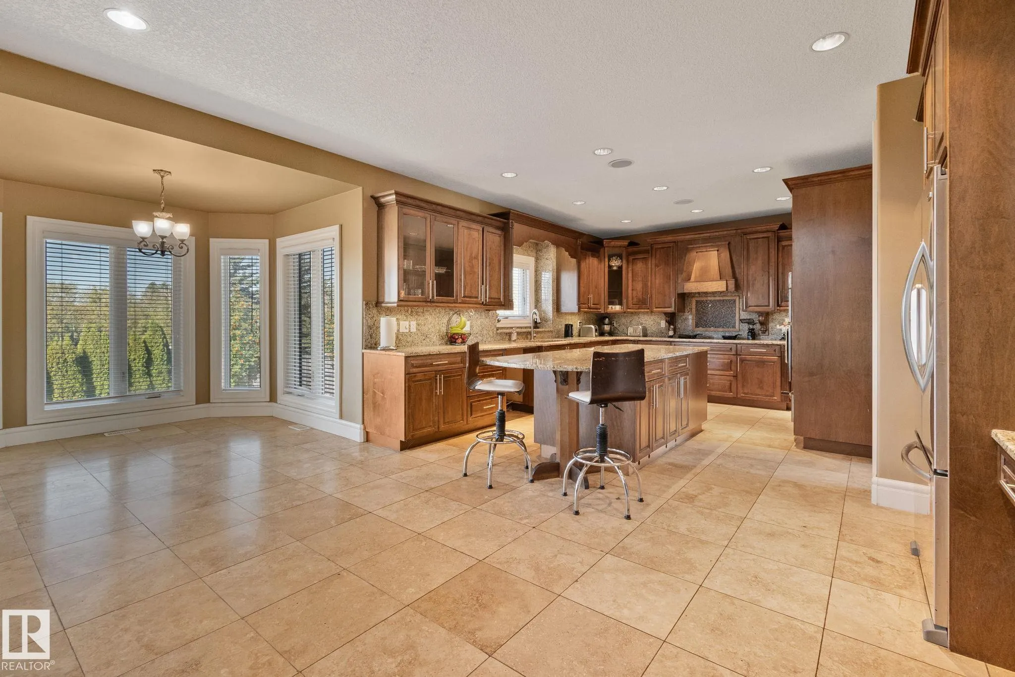 52327 RGE ROAD 233