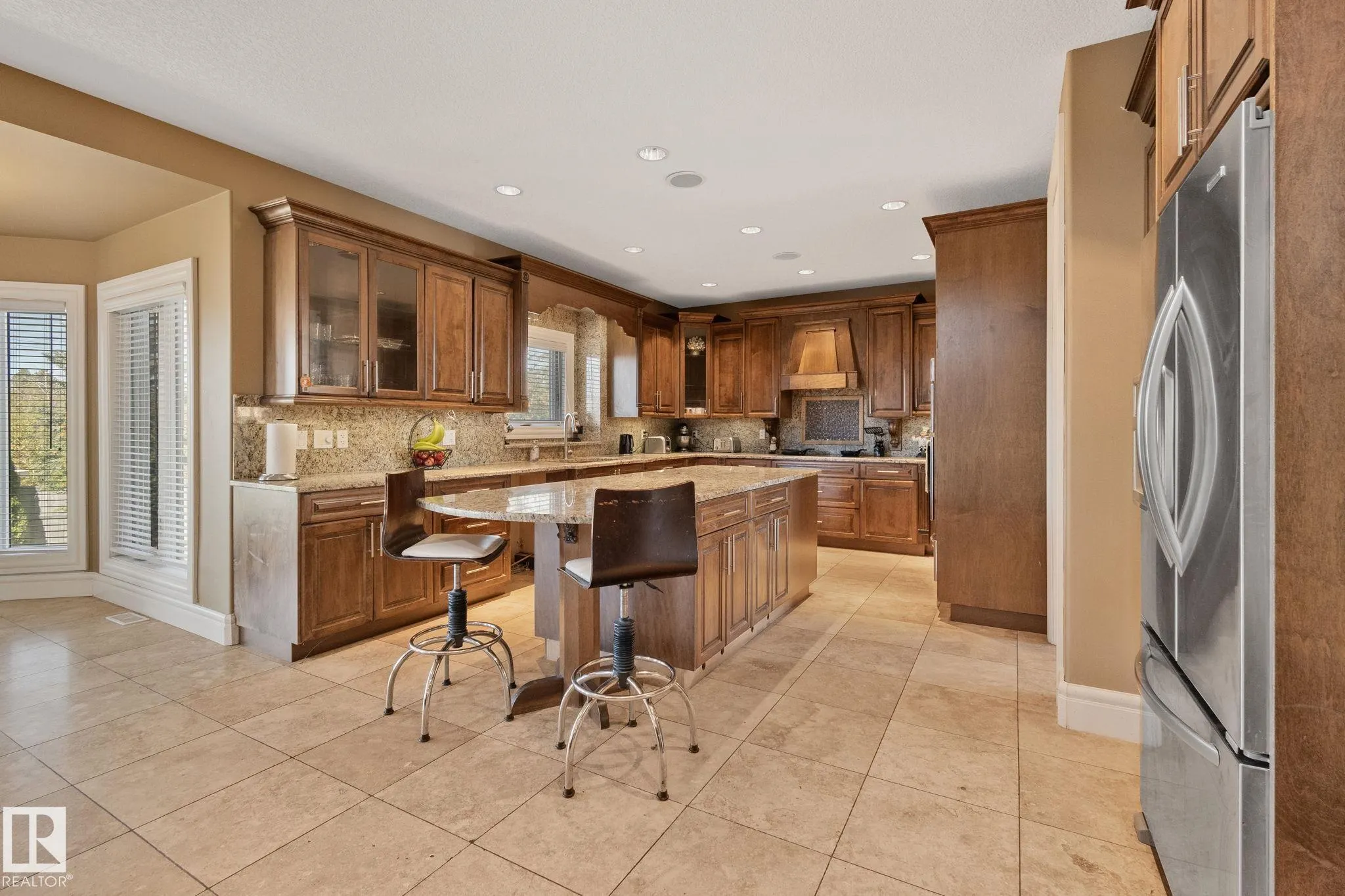 52327 RGE ROAD 233