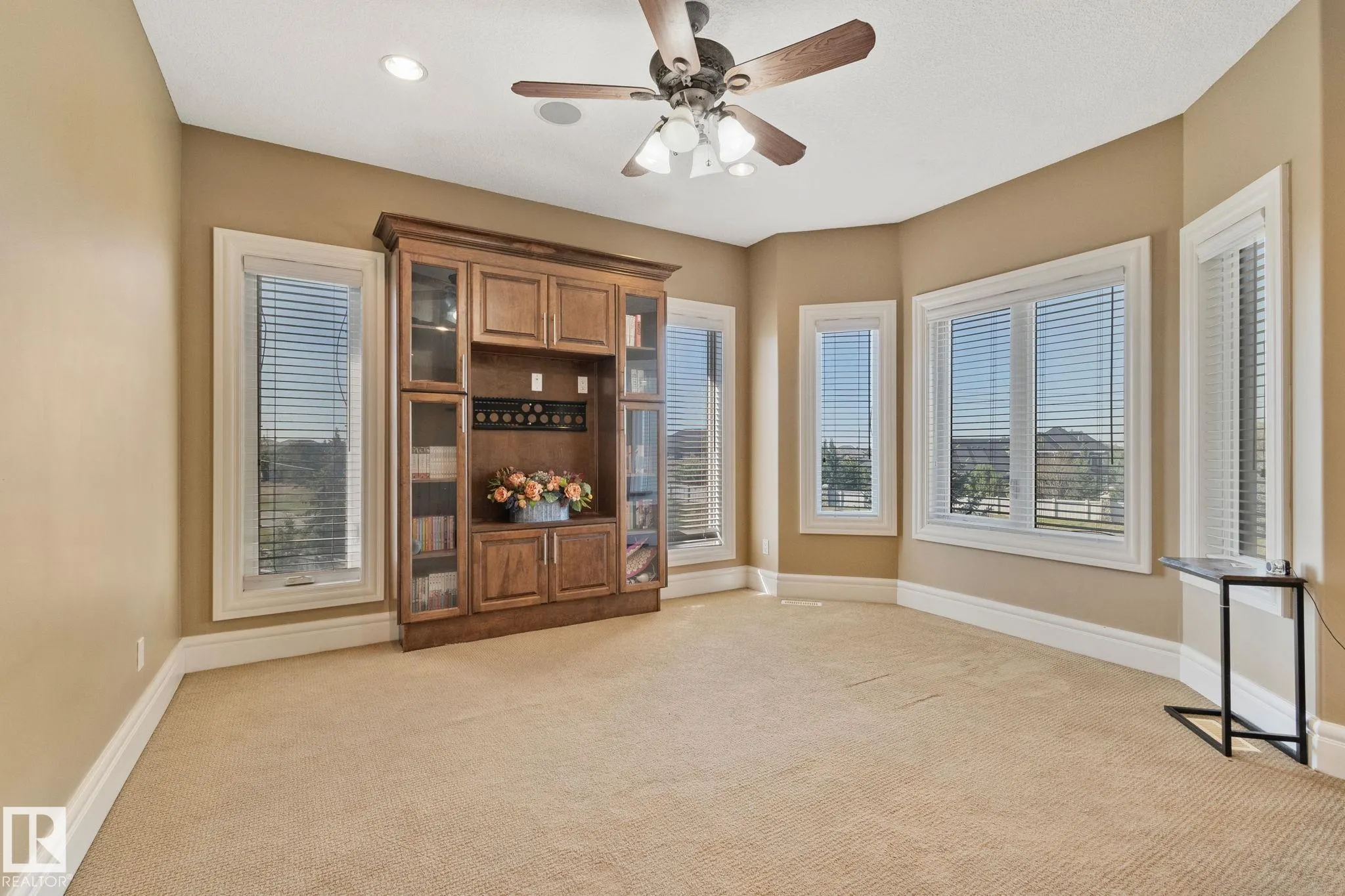 52327 RGE ROAD 233