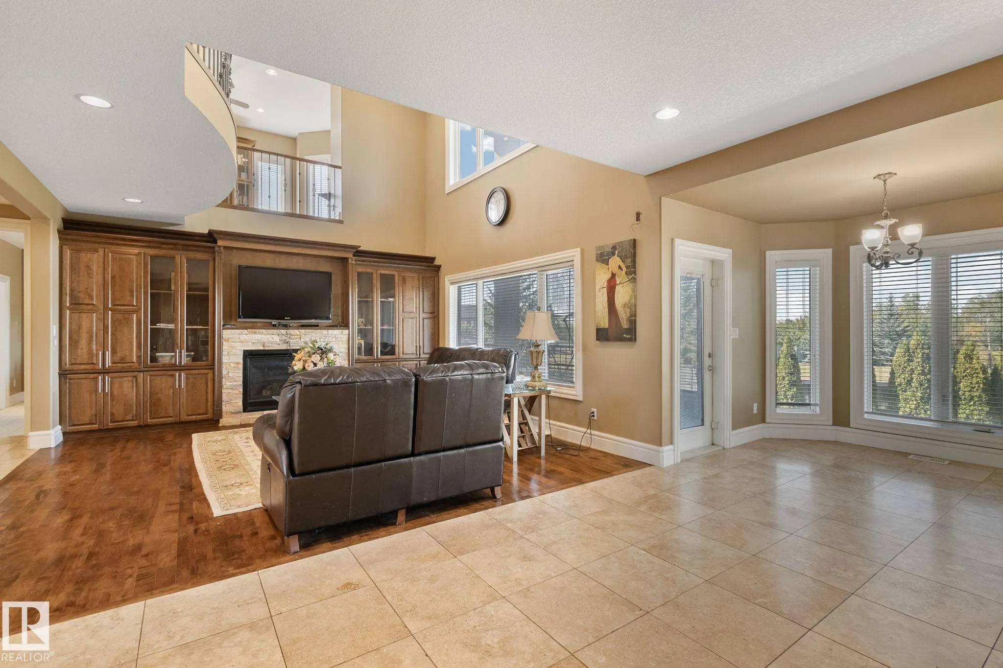 52327 RGE ROAD 233