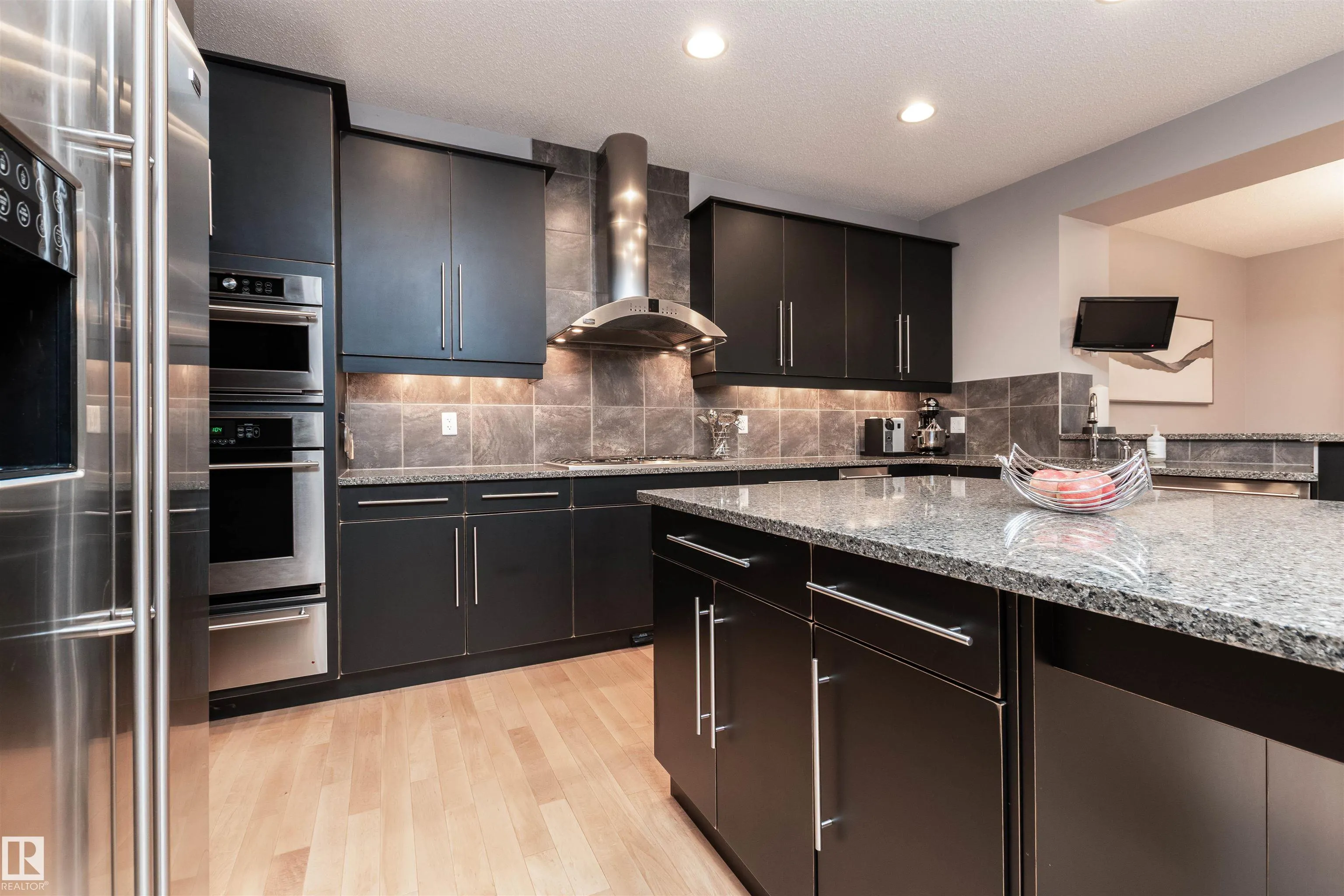 5408 Sunview Bay