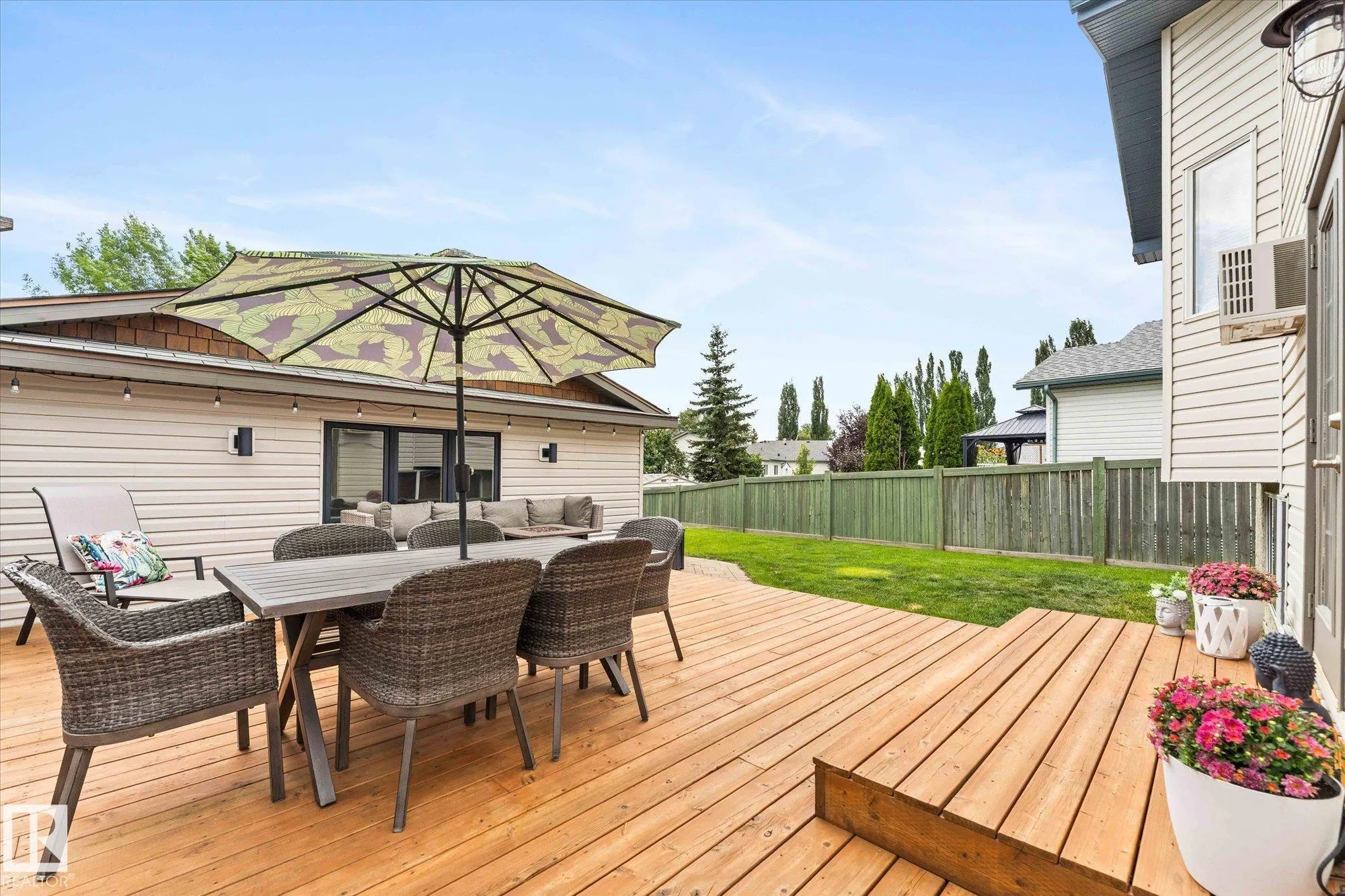 89 LANDSDOWNE Drive