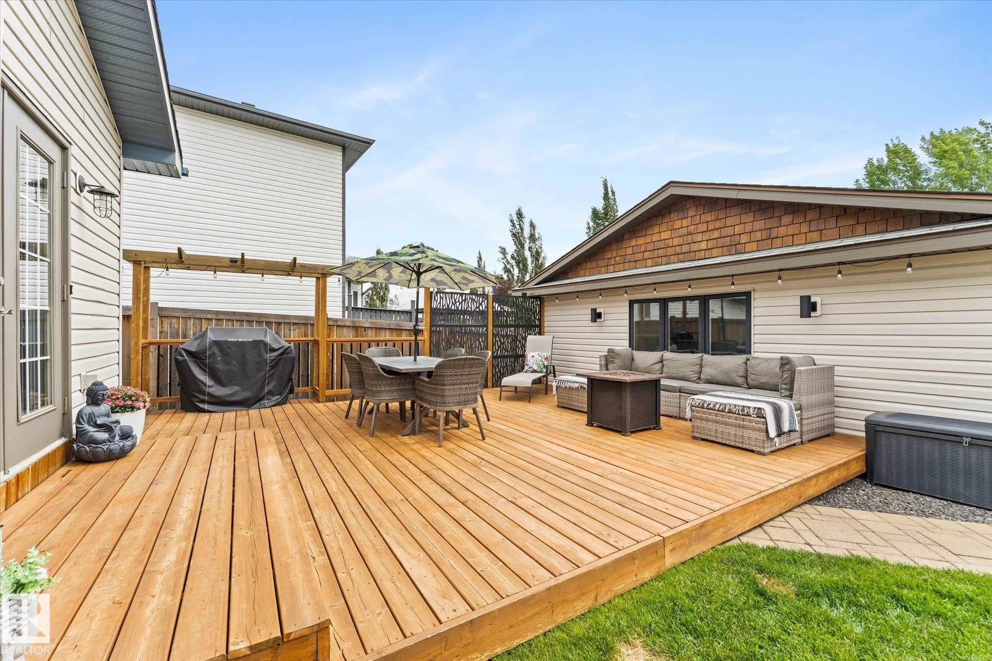 89 LANDSDOWNE Drive