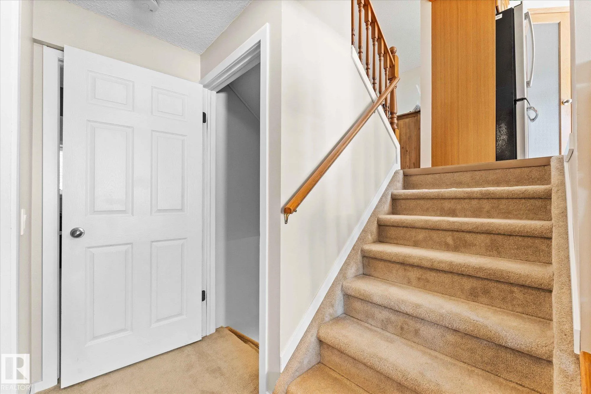 89 LANDSDOWNE Drive