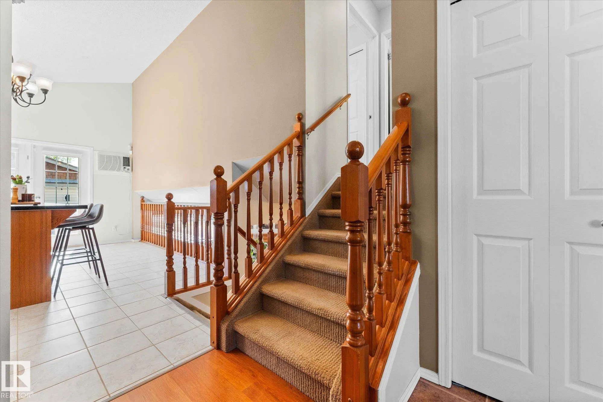 89 LANDSDOWNE Drive