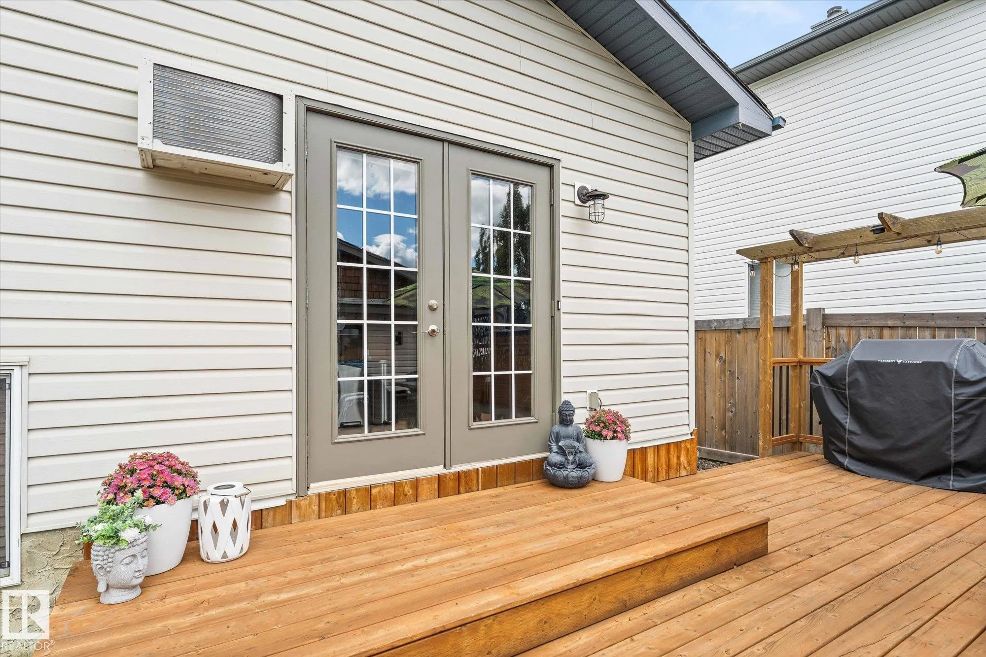 89 LANDSDOWNE Drive