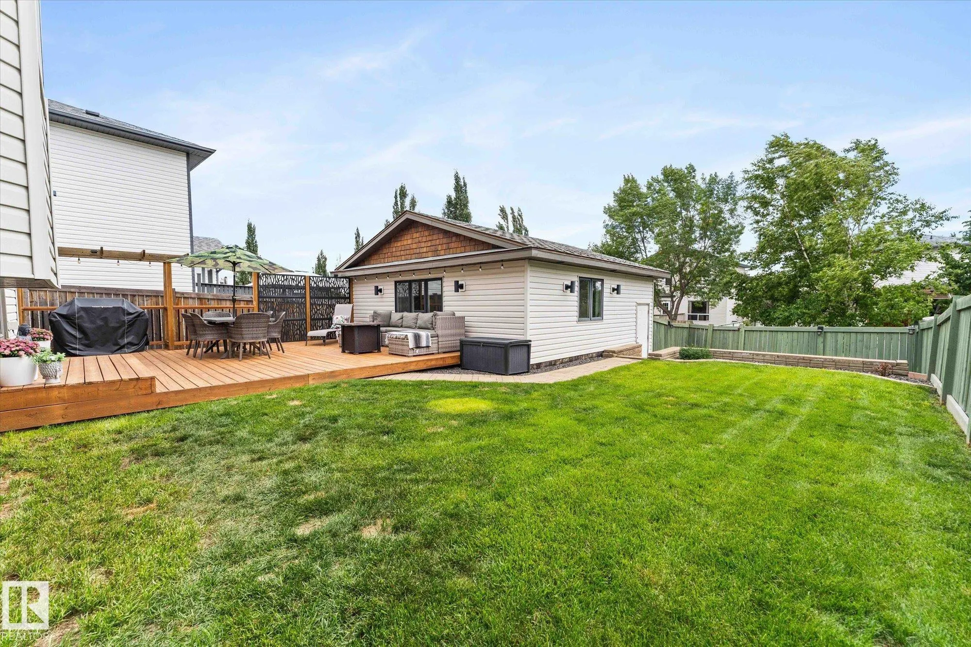 89 LANDSDOWNE Drive