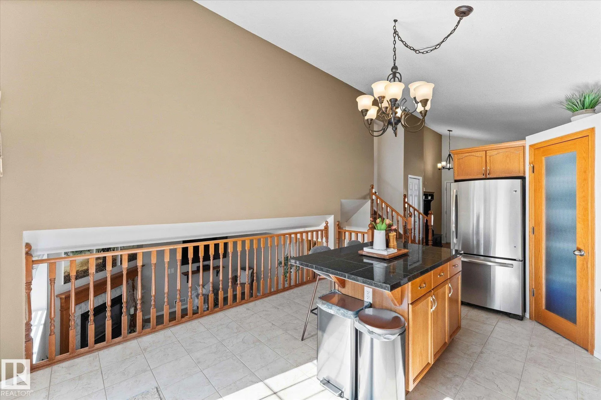 89 LANDSDOWNE Drive