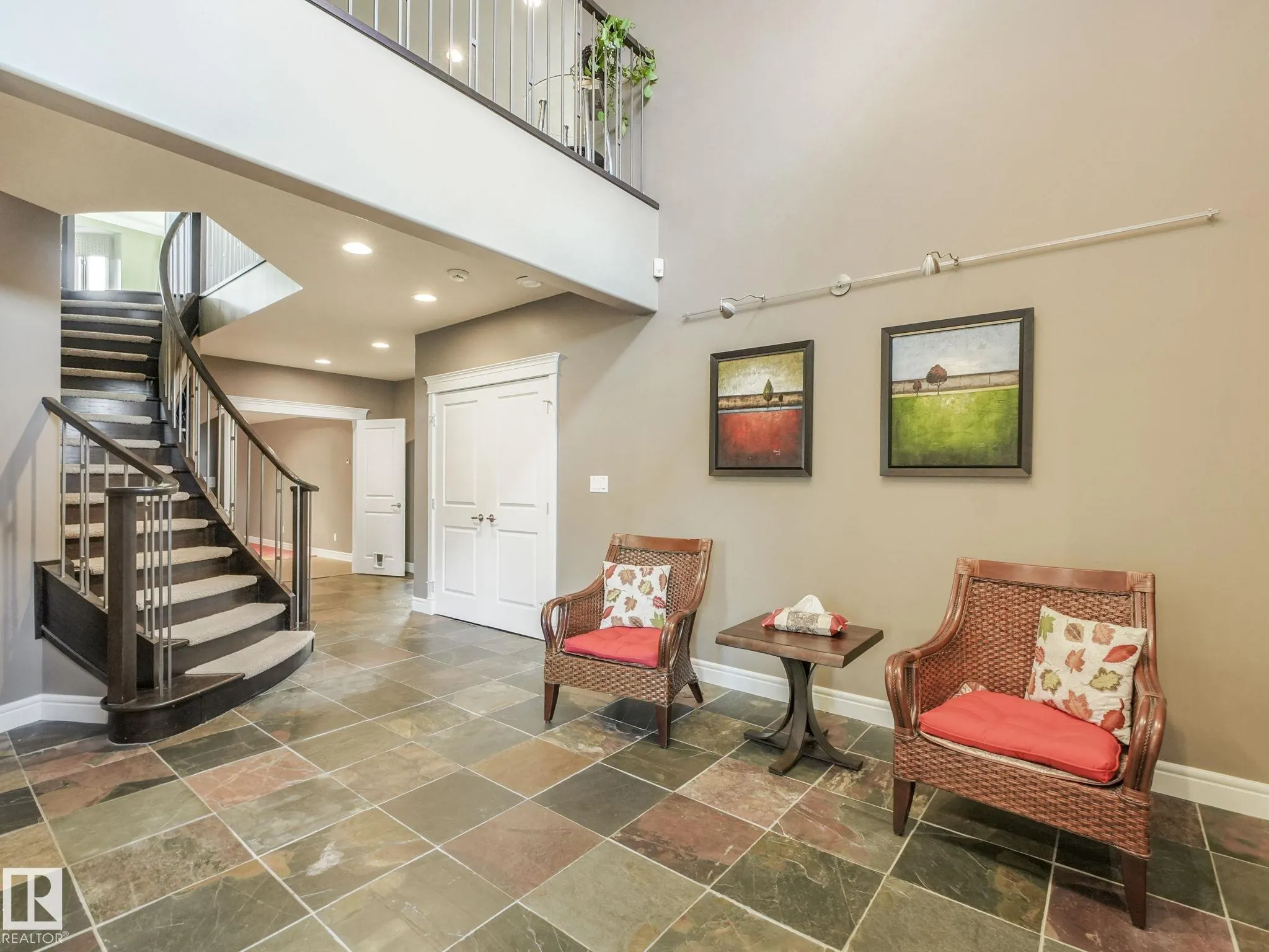 2408 MARTELL Crescent