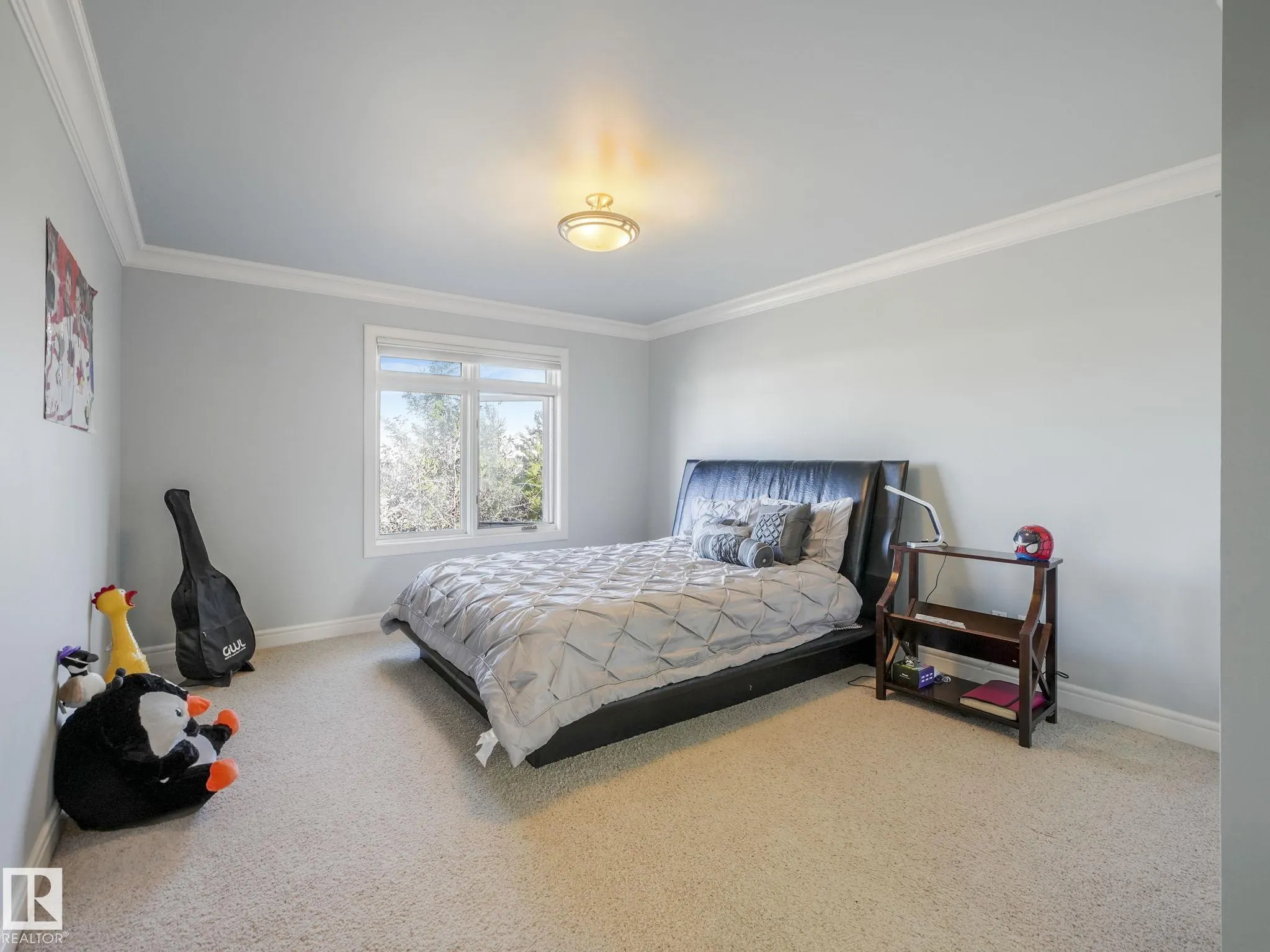 2408 MARTELL Crescent