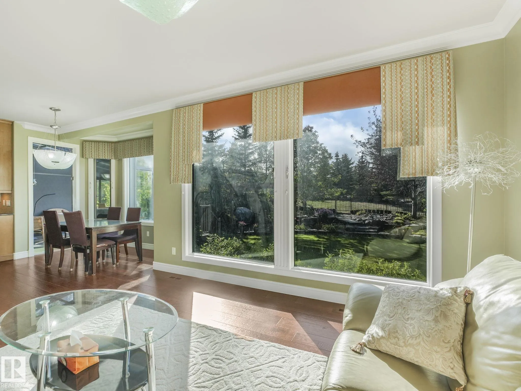 2408 MARTELL Crescent