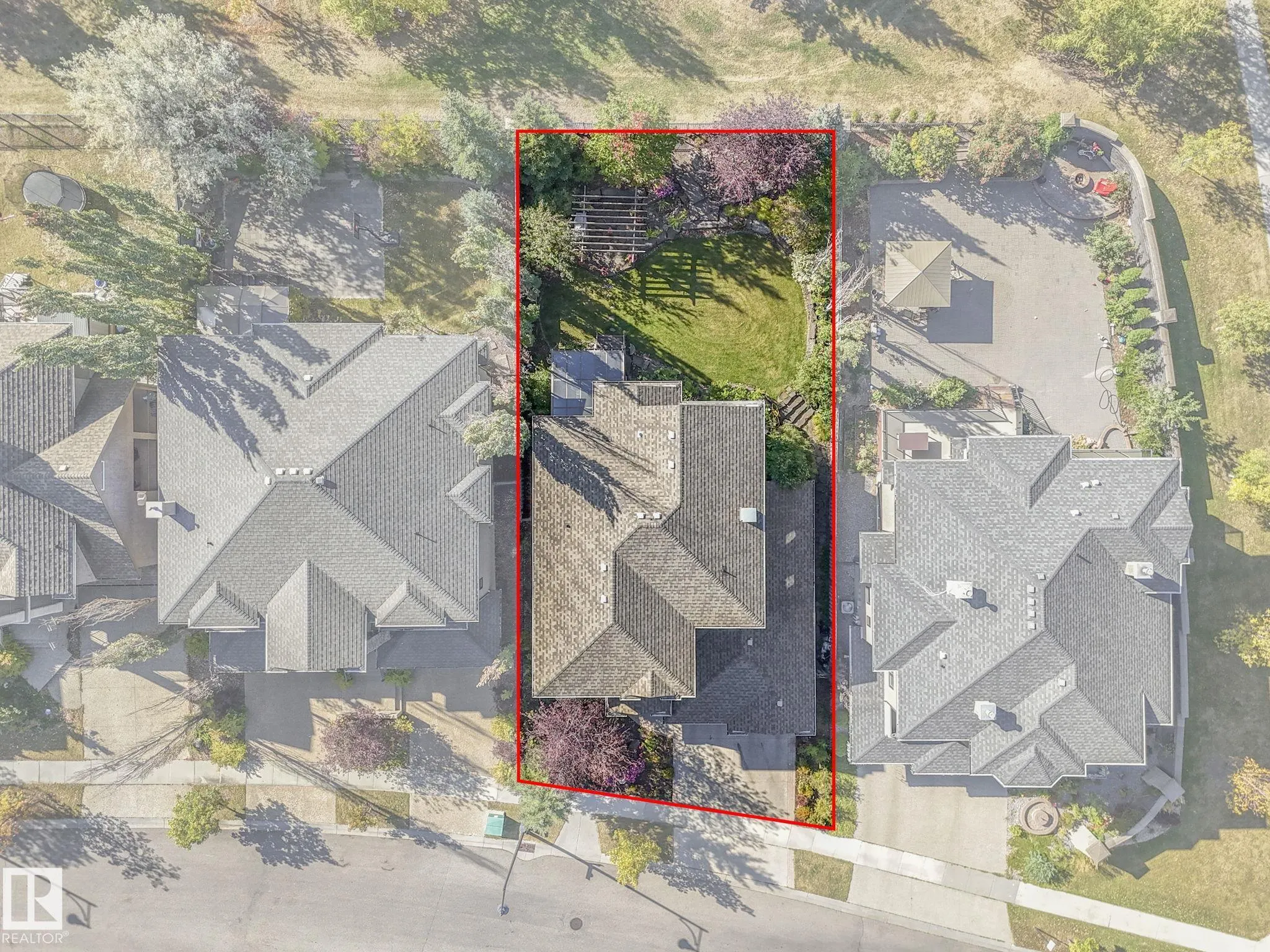 2408 MARTELL Crescent