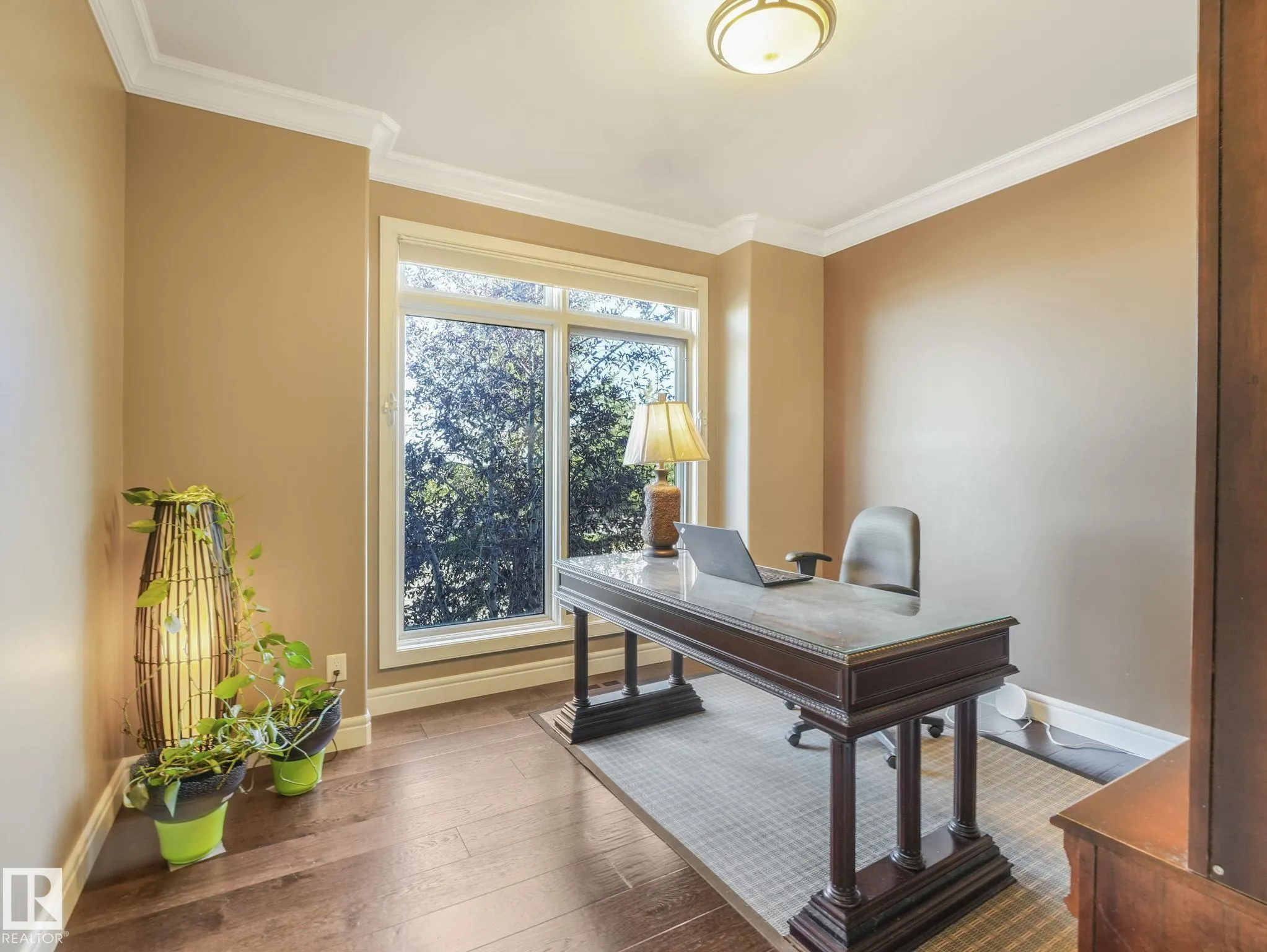 2408 MARTELL Crescent