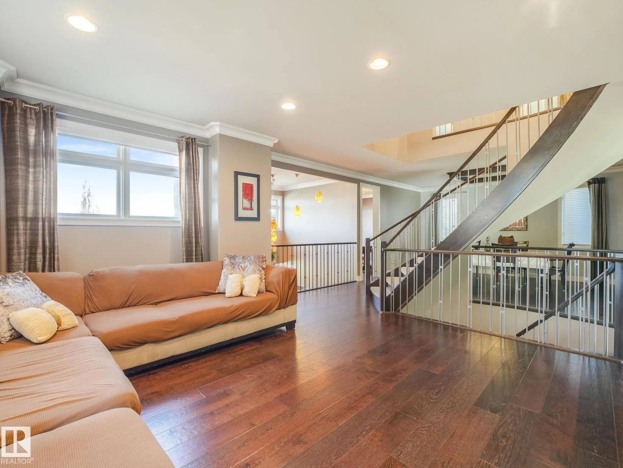 2408 MARTELL Crescent