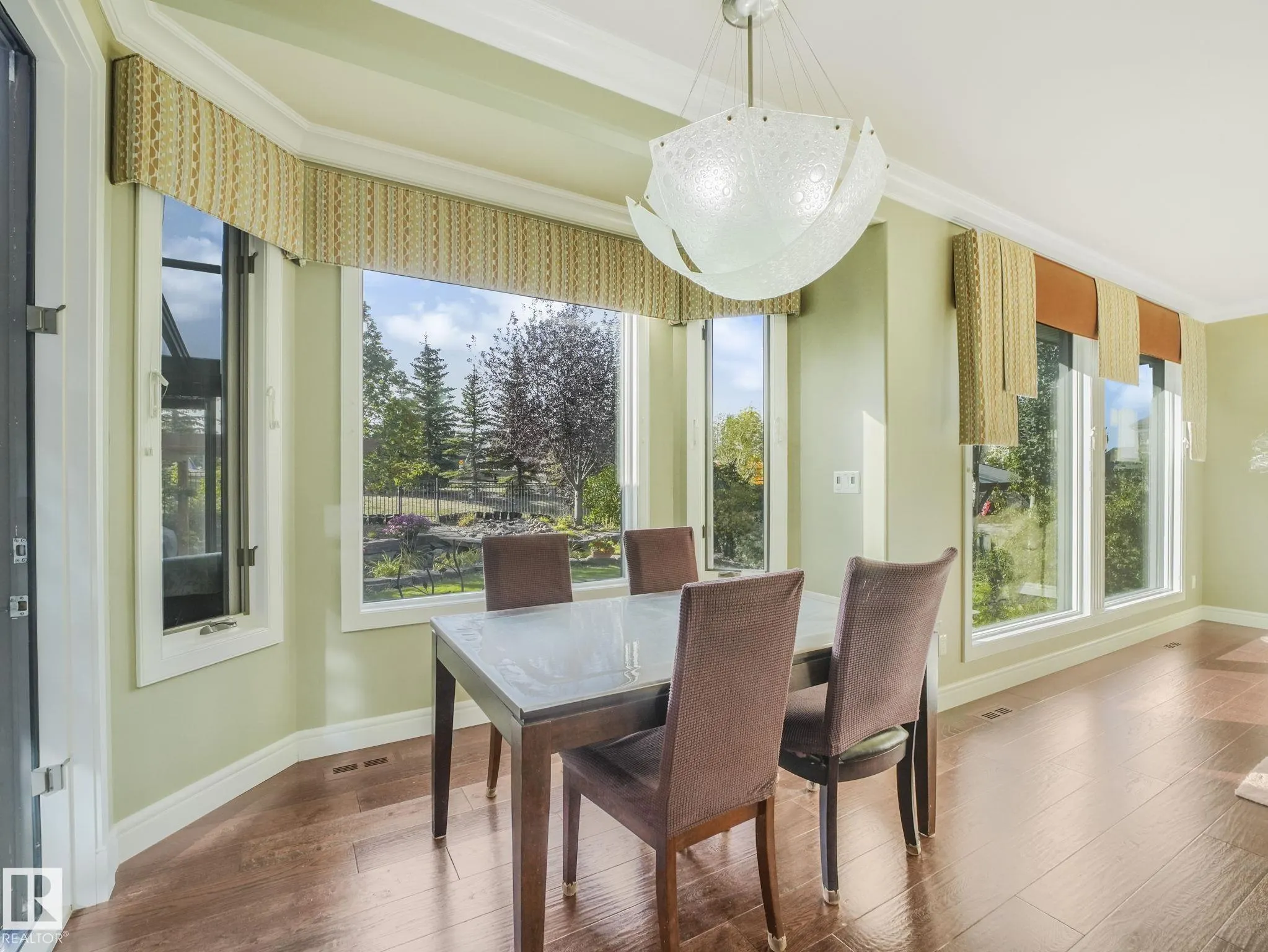2408 MARTELL Crescent