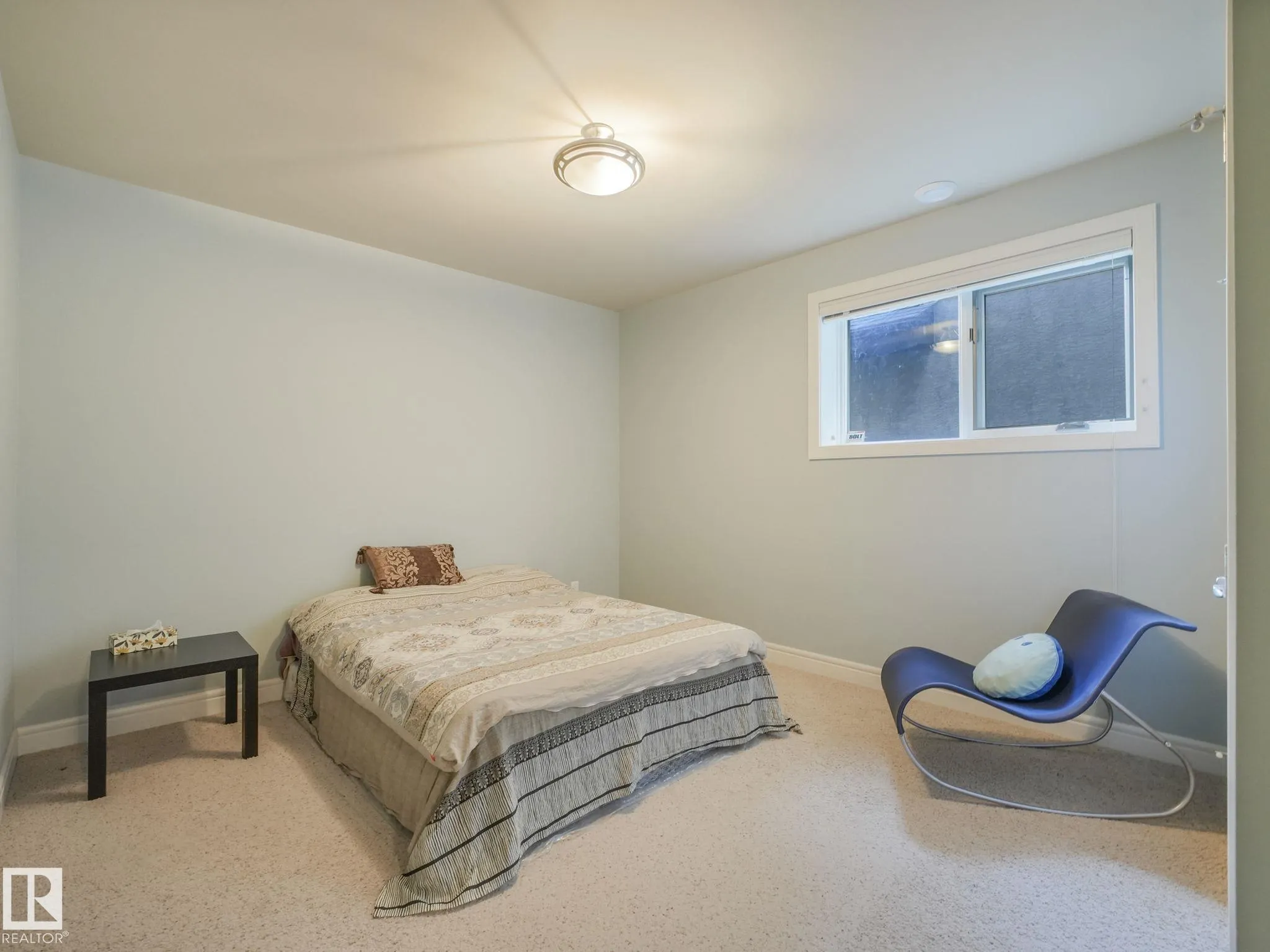 2408 MARTELL Crescent