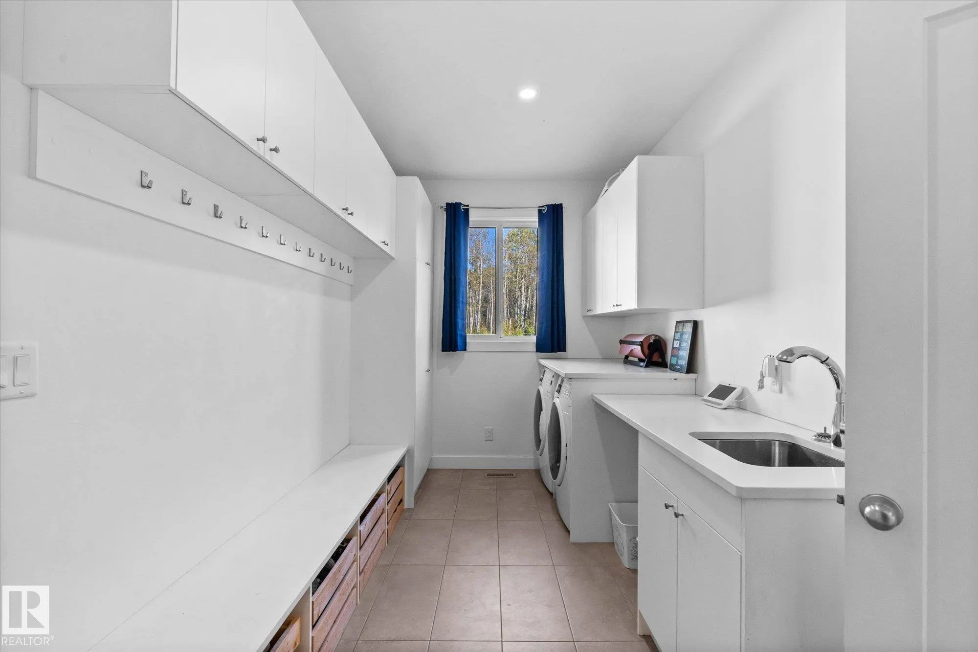 48115B RGE ROAD 72