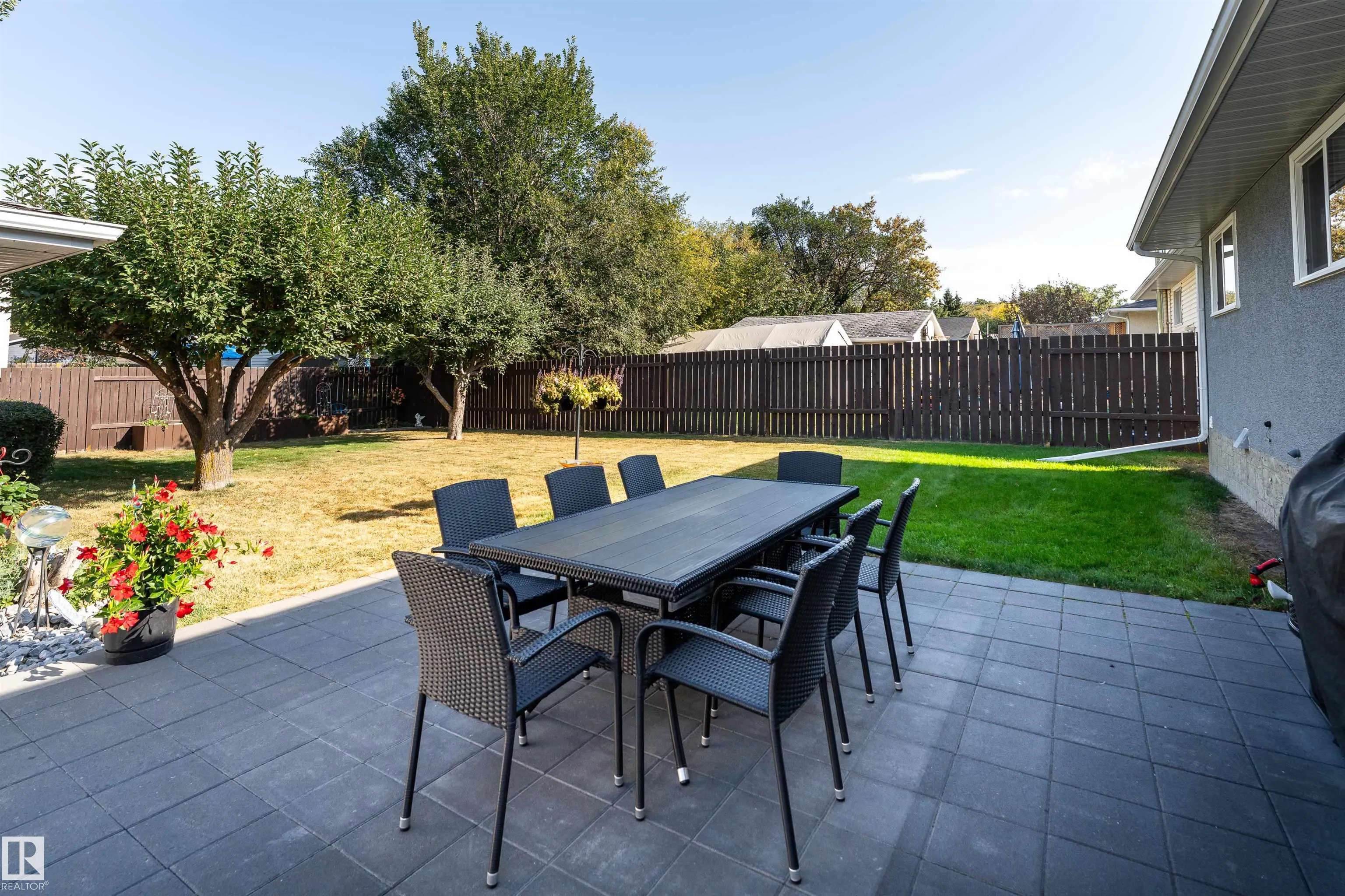 1031 LUEDERS Crescent