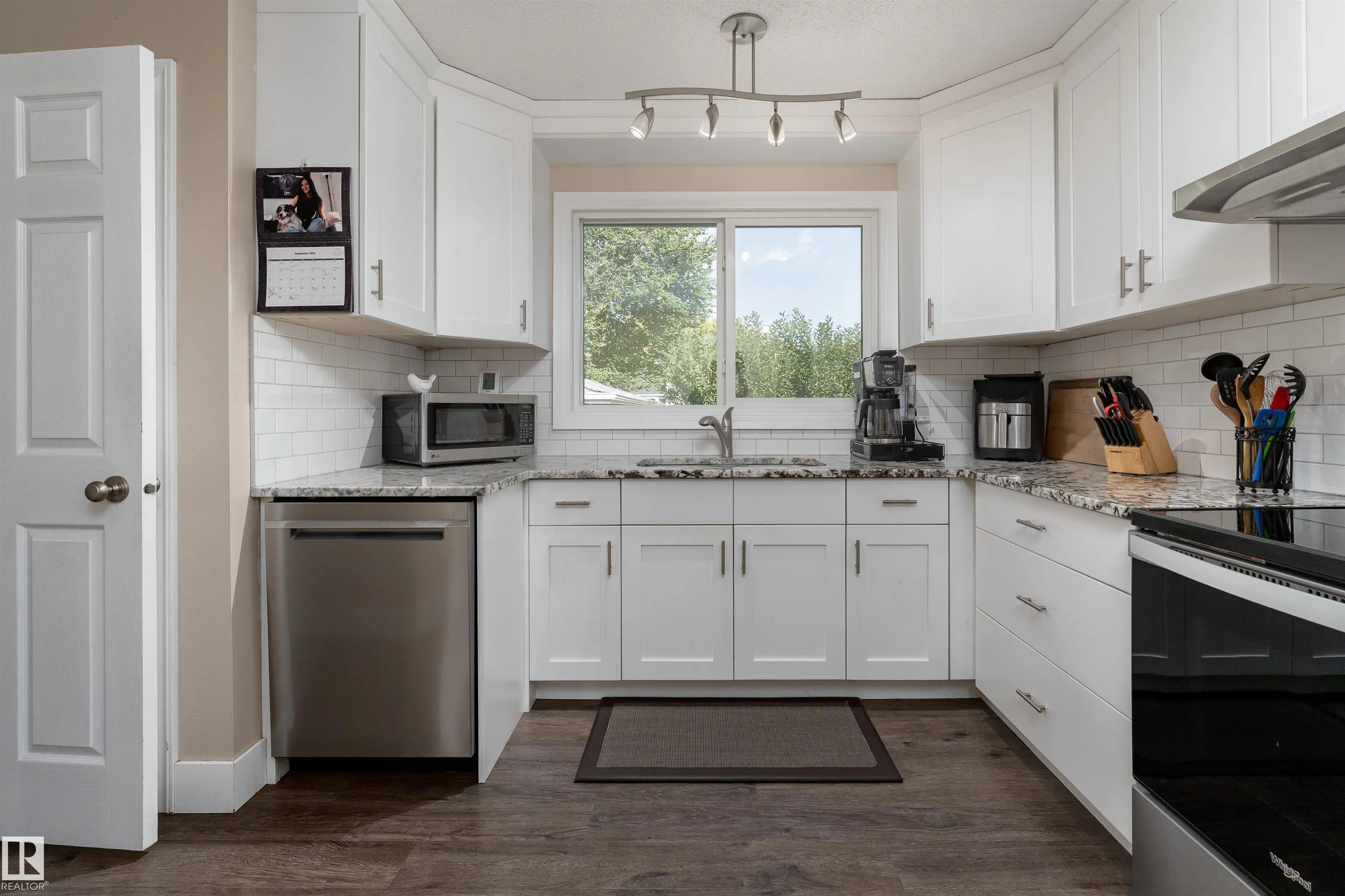 1031 LUEDERS Crescent