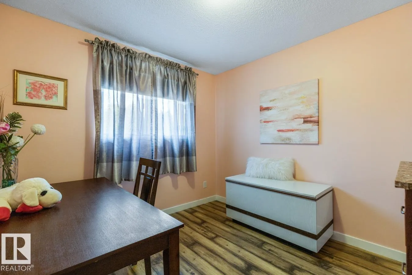 115 GLENRIDGE Place