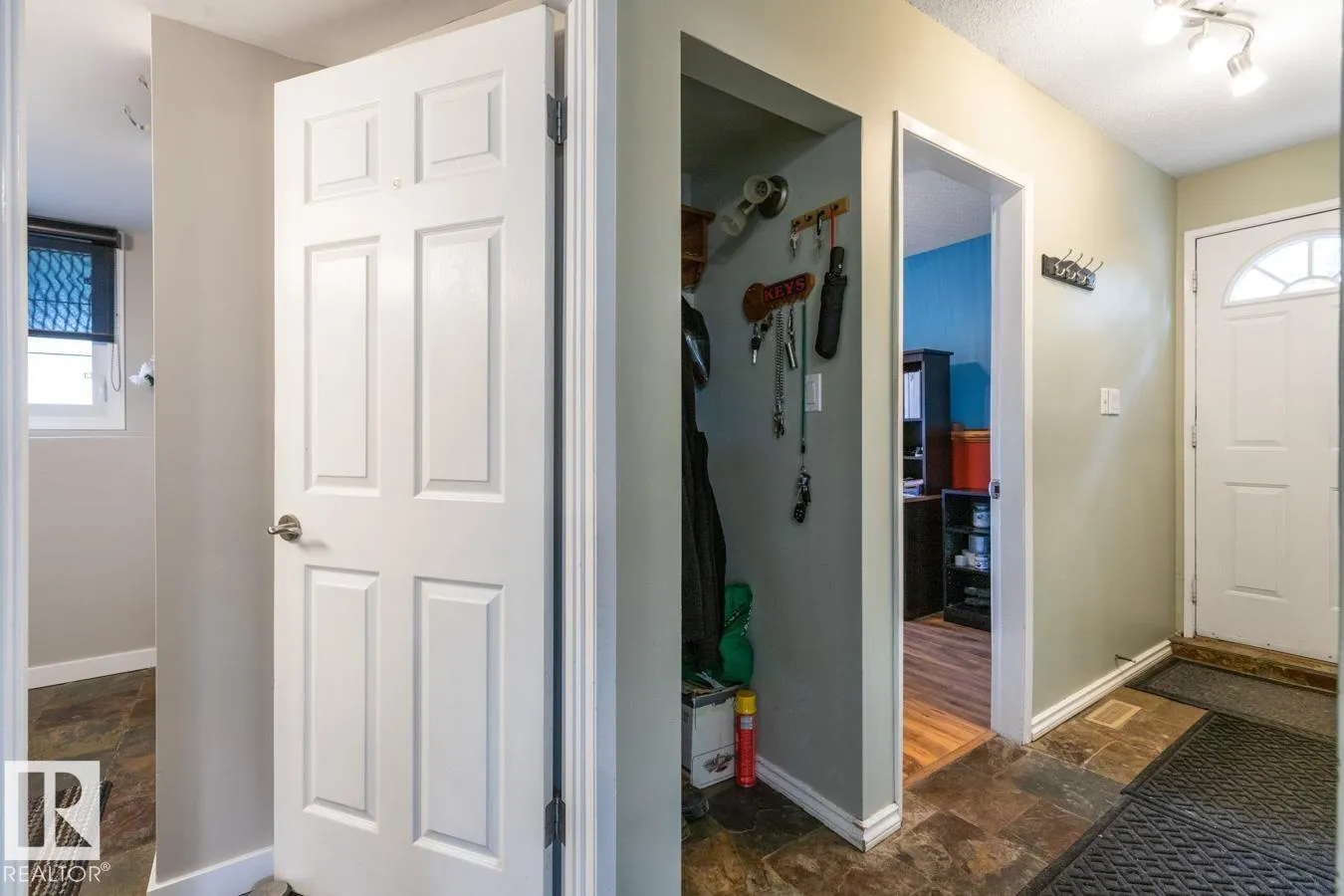115 GLENRIDGE Place