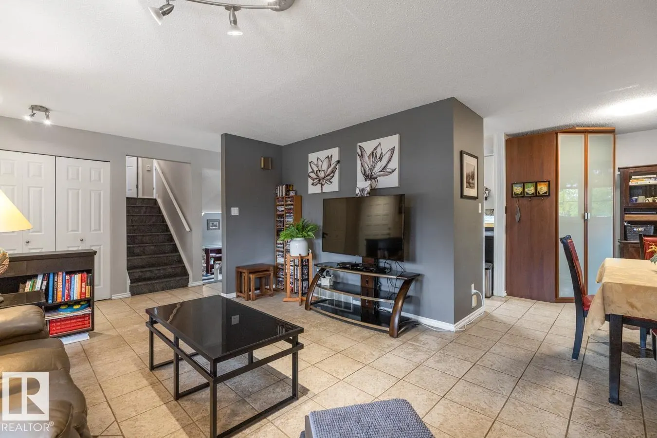 115 GLENRIDGE Place