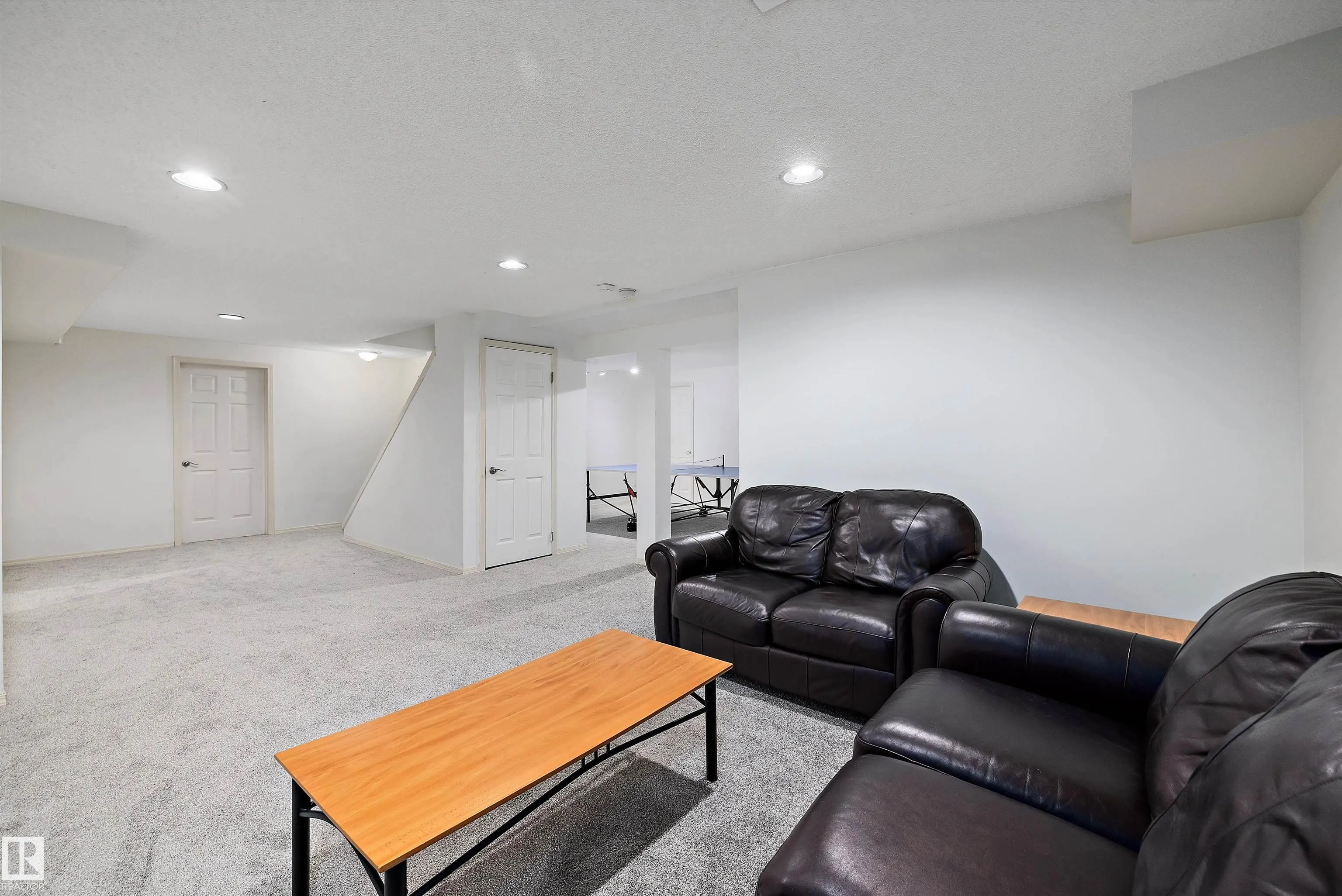 10 DELISLE Court