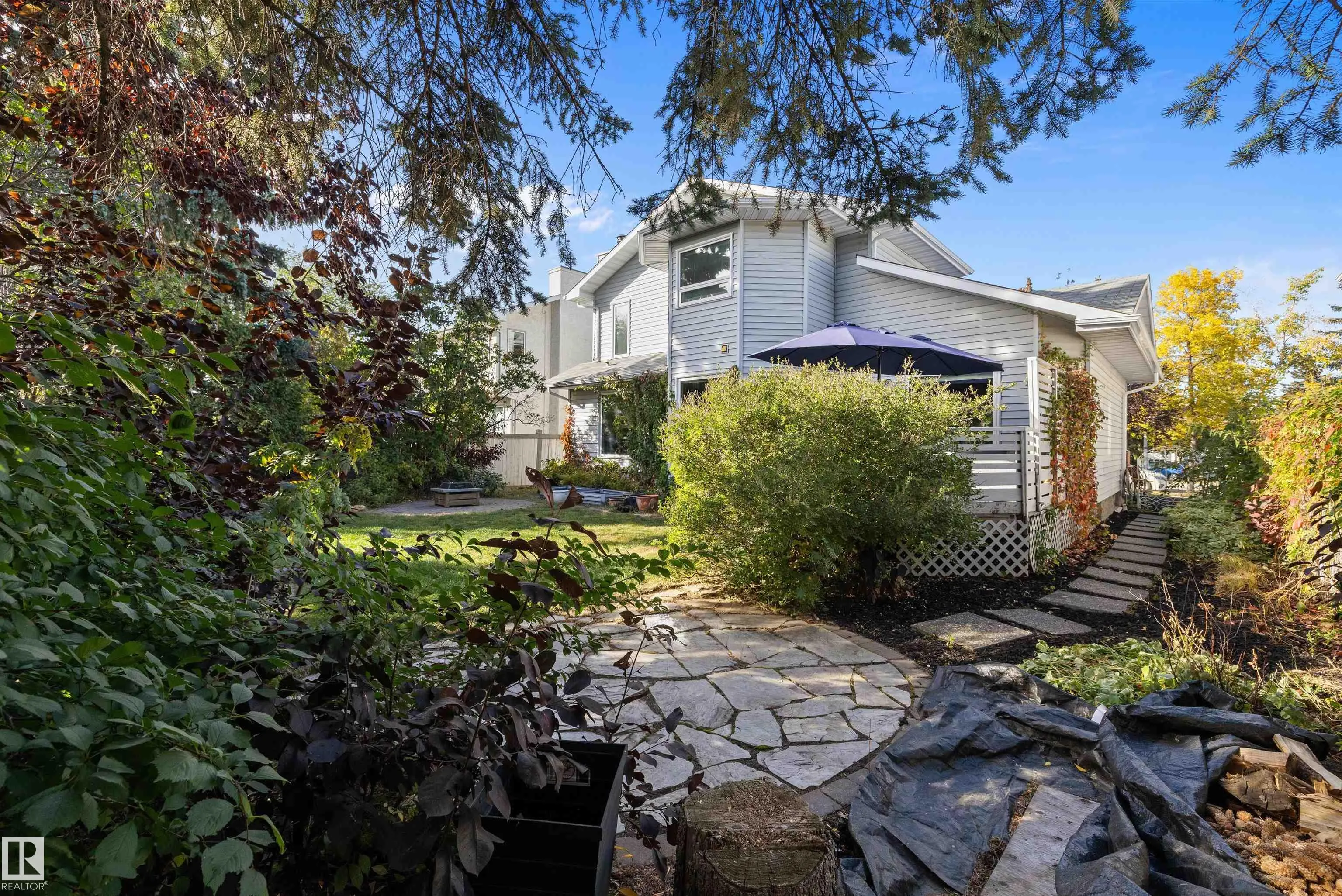 10 DELISLE Court
