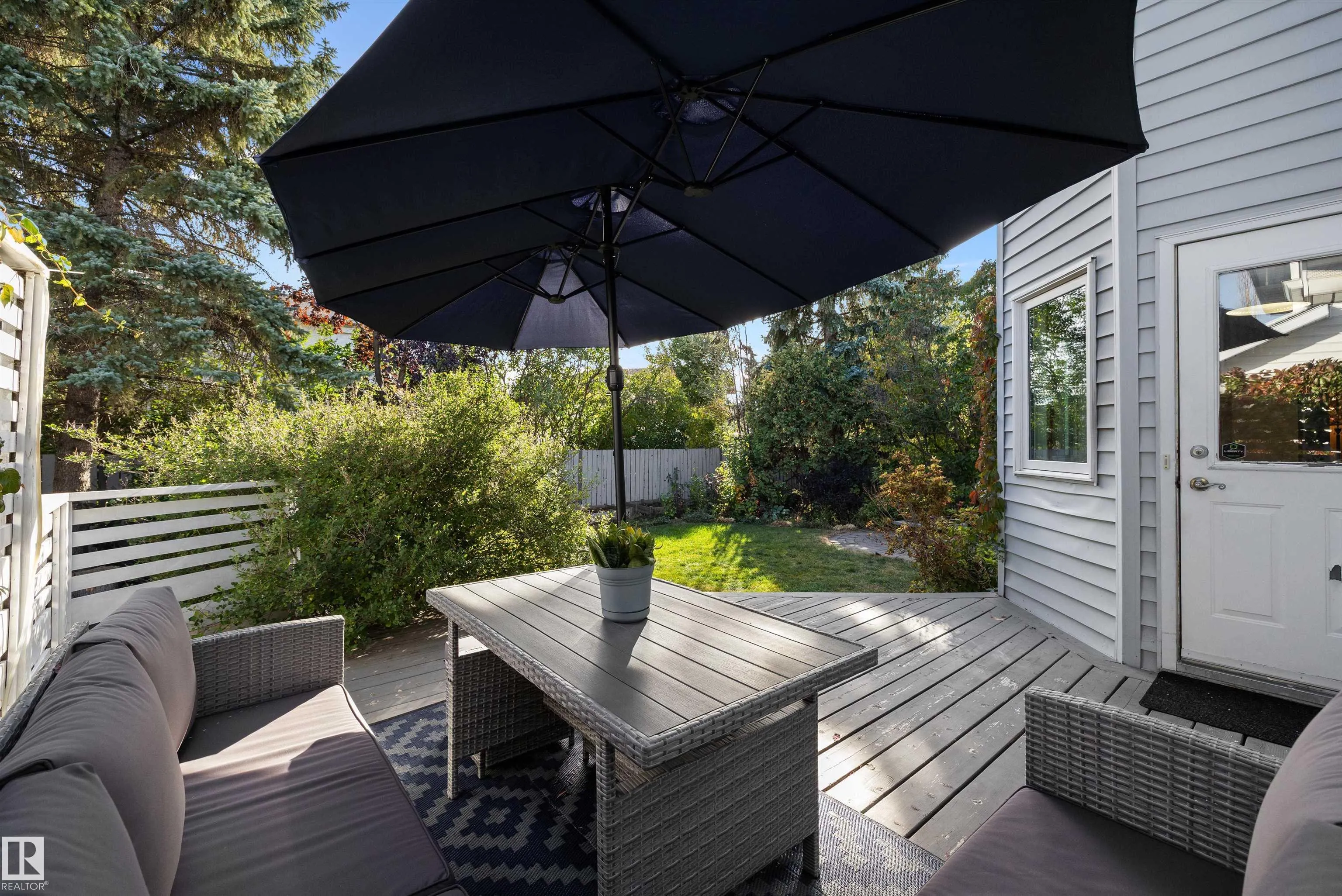 10 DELISLE Court