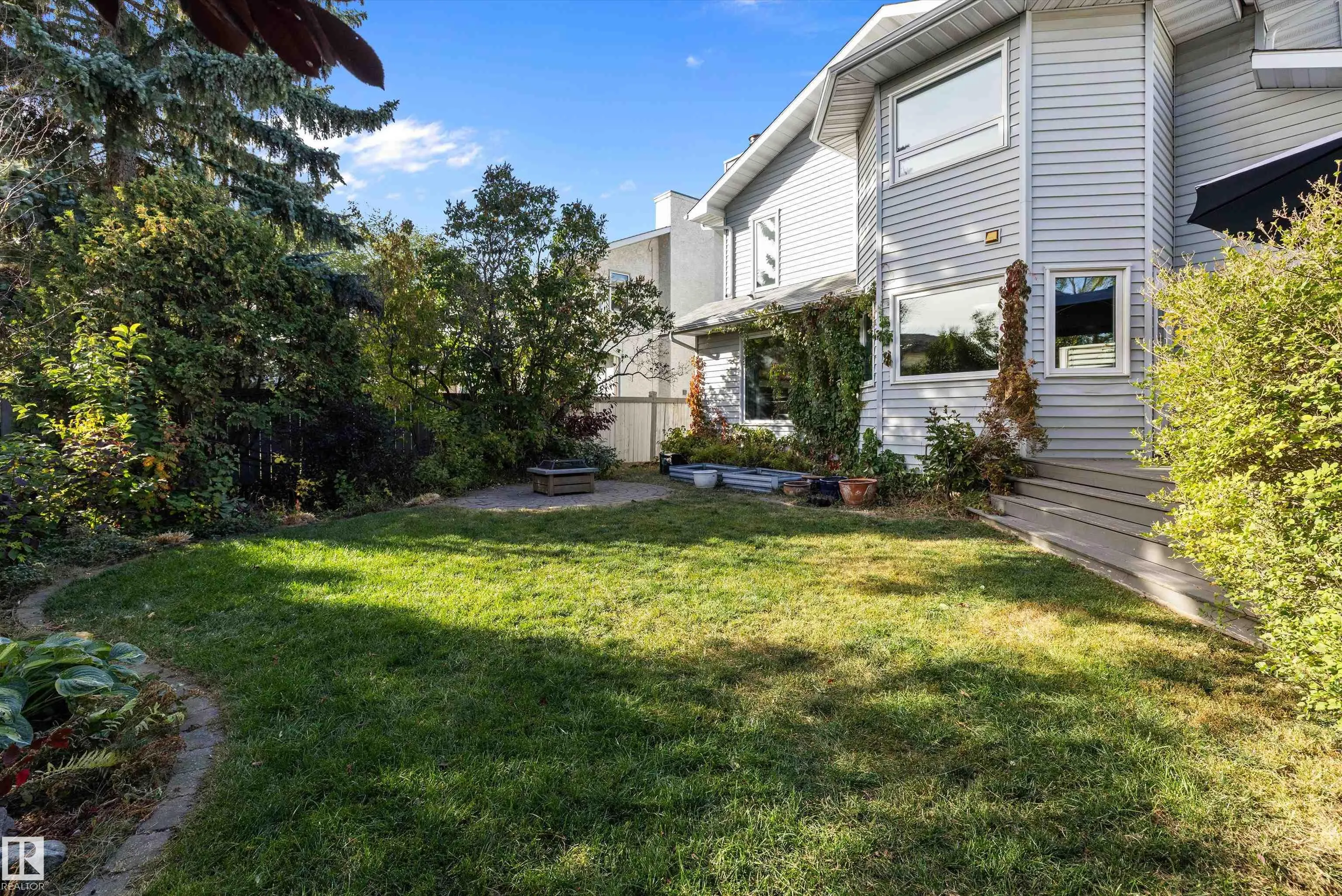 10 DELISLE Court