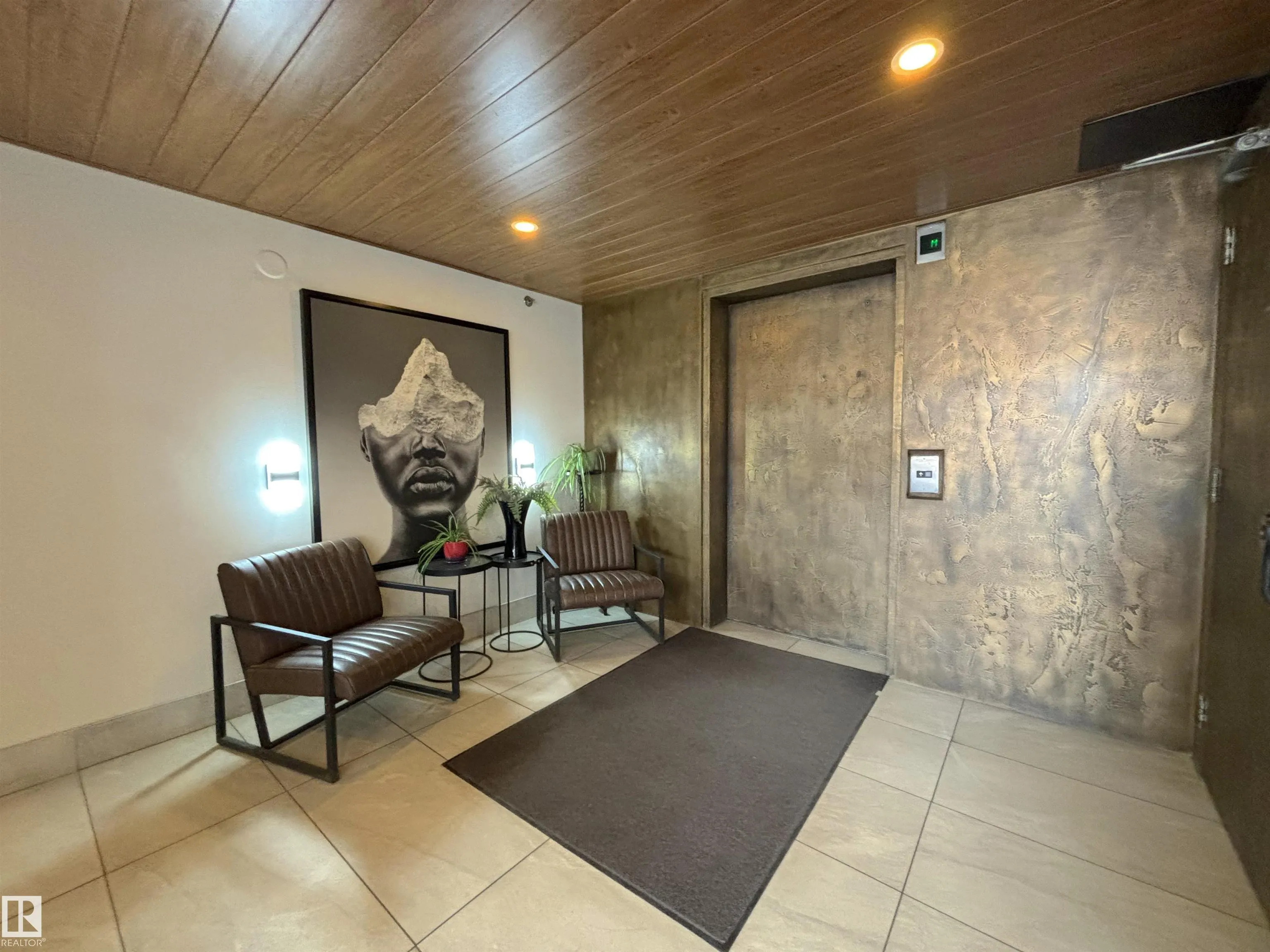 10606 102 Avenue