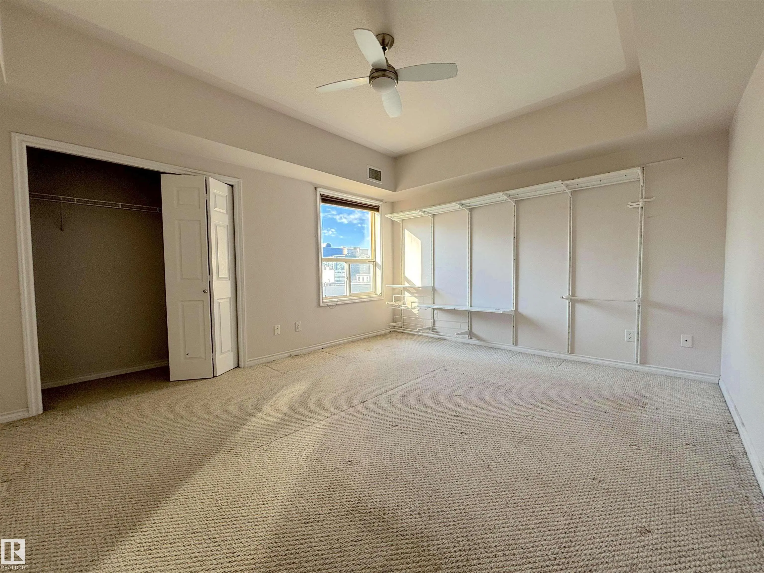 10606 102 Avenue
