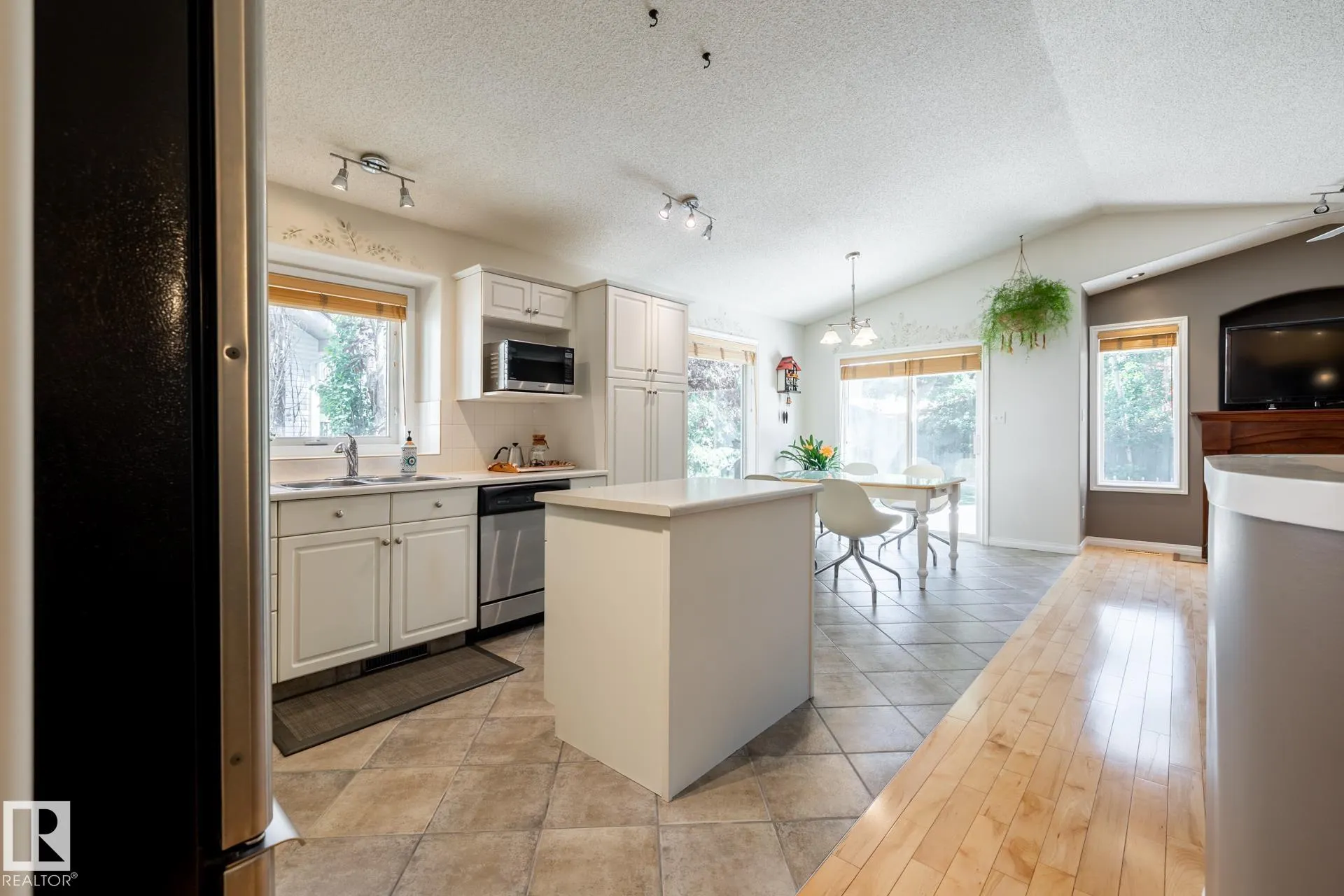357 BLACKBURN Drive