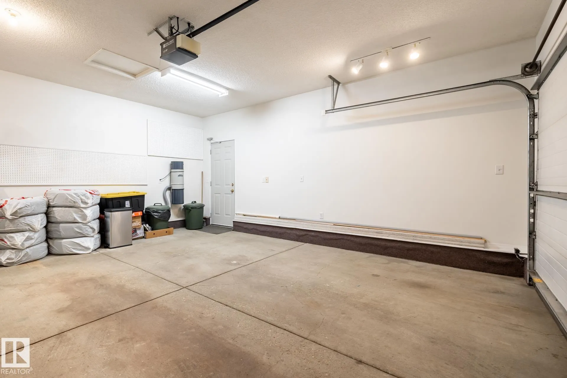 357 BLACKBURN Drive