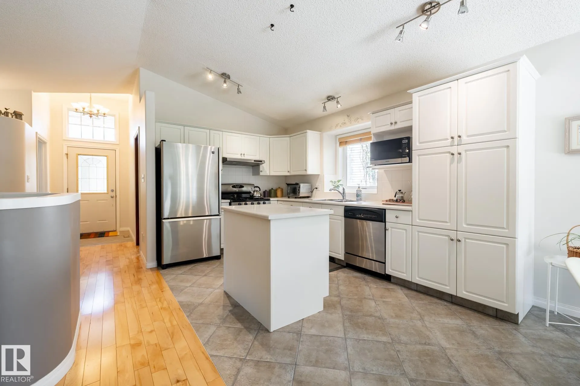 357 BLACKBURN Drive