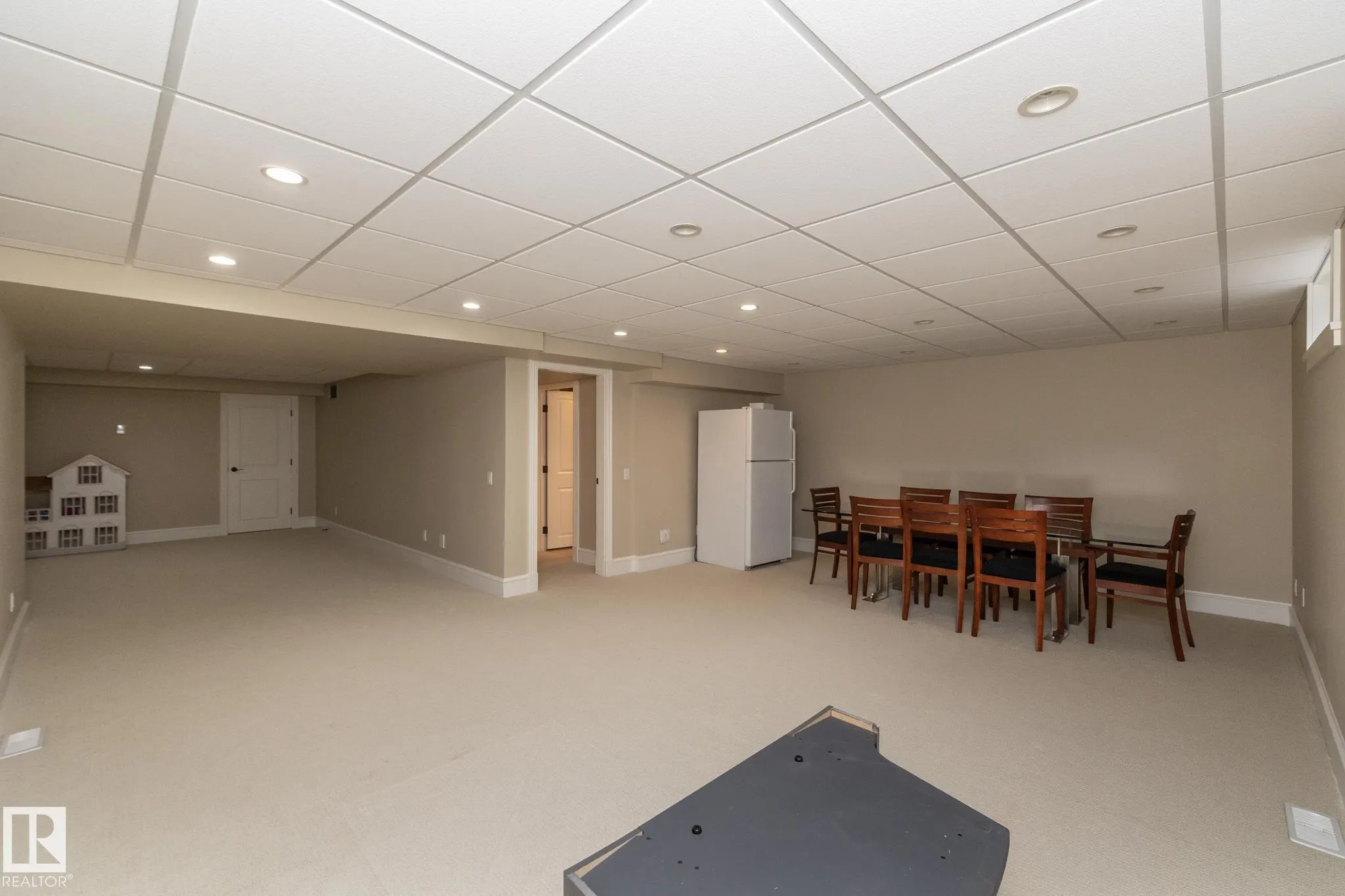 63 FAIRWAY Drive
